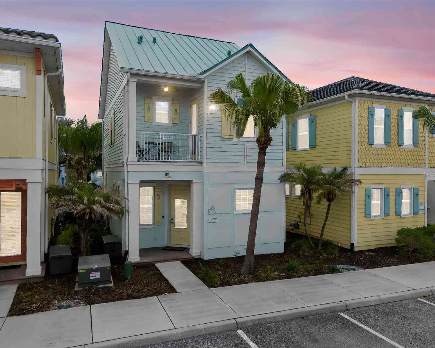 Homes For Sale - 3009 Sea Plane Lane<br/> KISSIMMEE, FL 34747