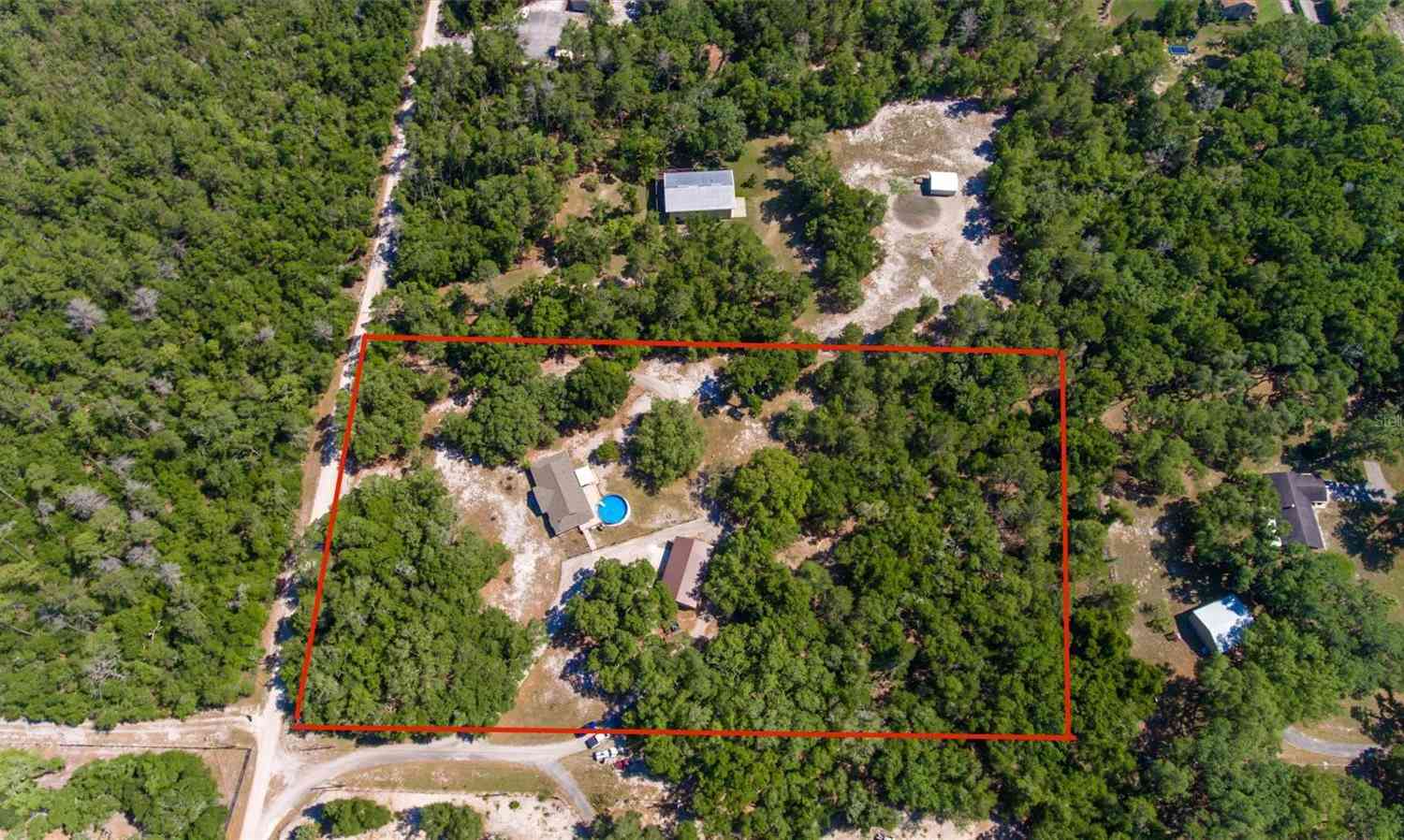 Homes For Sale - 5390 East Avenue<br/> DE LEON SPRINGS, FL 32130