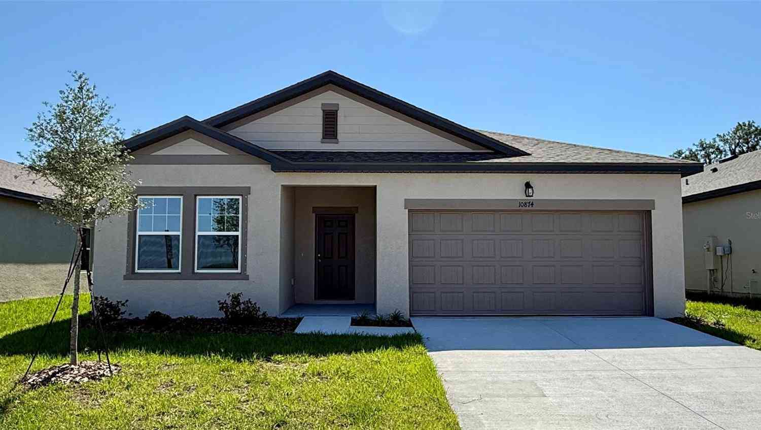 Homes For Sale - 10874 Curving Creek Loop<br/> PARRISH, FL 34219