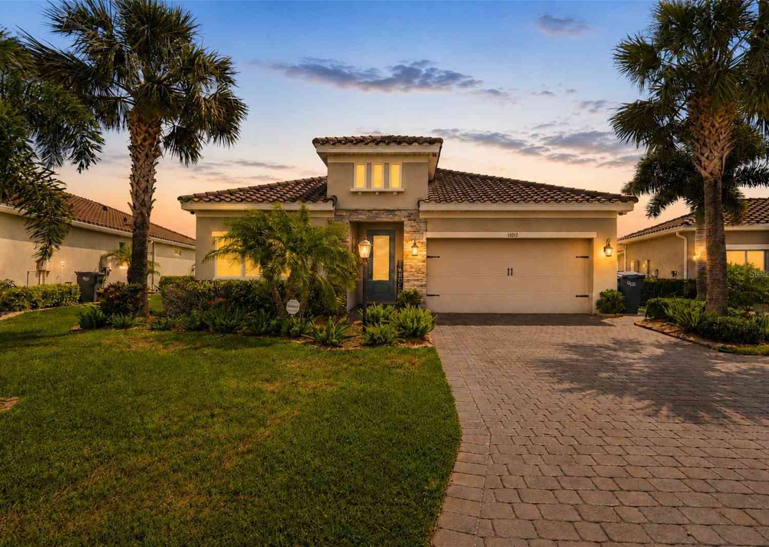 Homes For Sale - 13212 Saw Palm Creek Trail<br/> BRADENTON, FL 34211