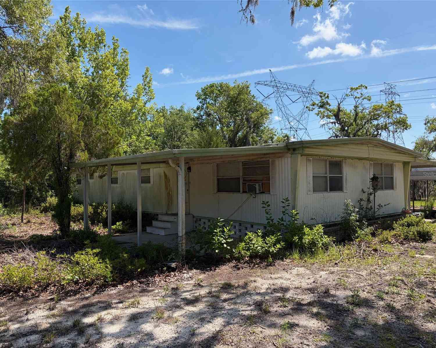 Mobile Home For Sale - 18054 Manteno Drive<br/> SPRING HILL, FL 34610