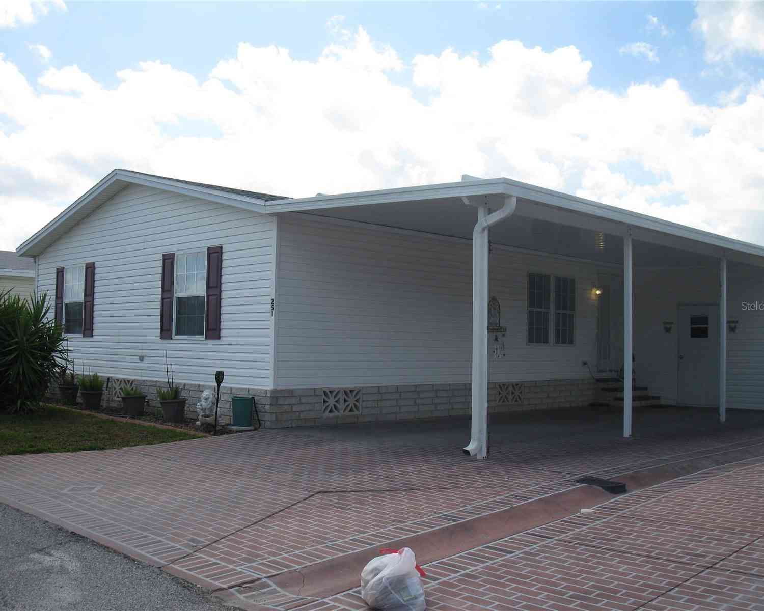 Mobile Home For Sale - 251 Ramsgate Way<br/> HAINES CITY, FL 33844