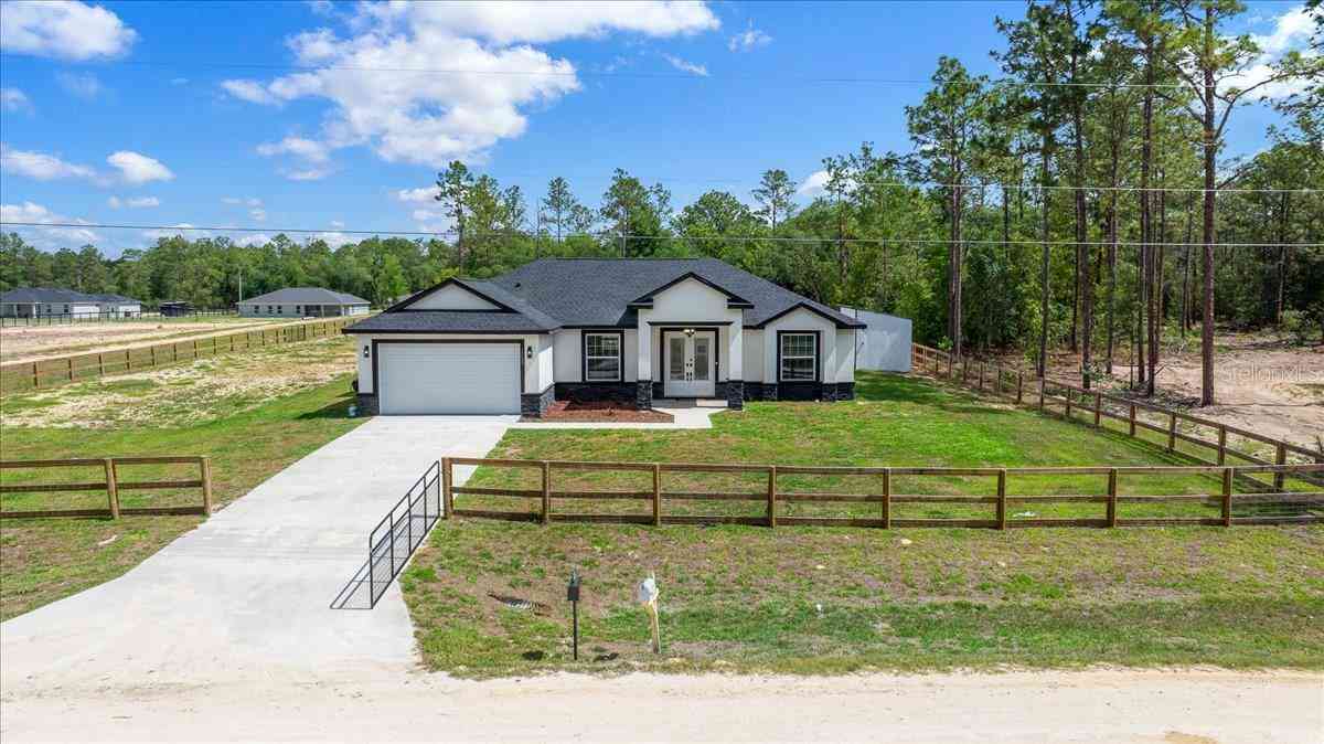 Homes For Sale - 12689 SW 81st Street<br/> DUNNELLON, FL 34432