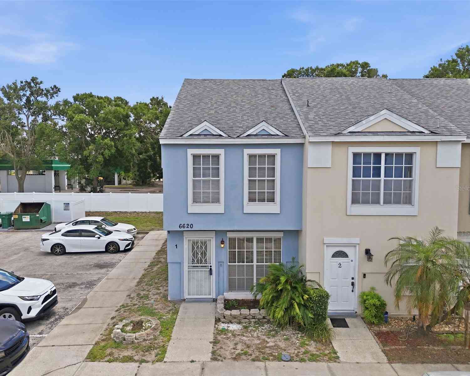 Townhouse For Sale - 6620 121st Avenue #1<br/> LARGO, FL 33773