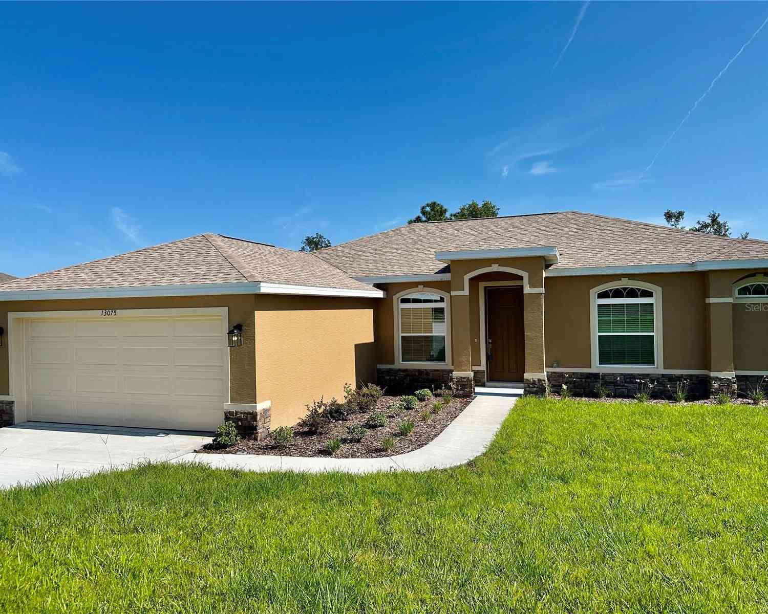 Homes For Sale - 13075 House Finch Road<br/> WEEKI WACHEE, FL 34614