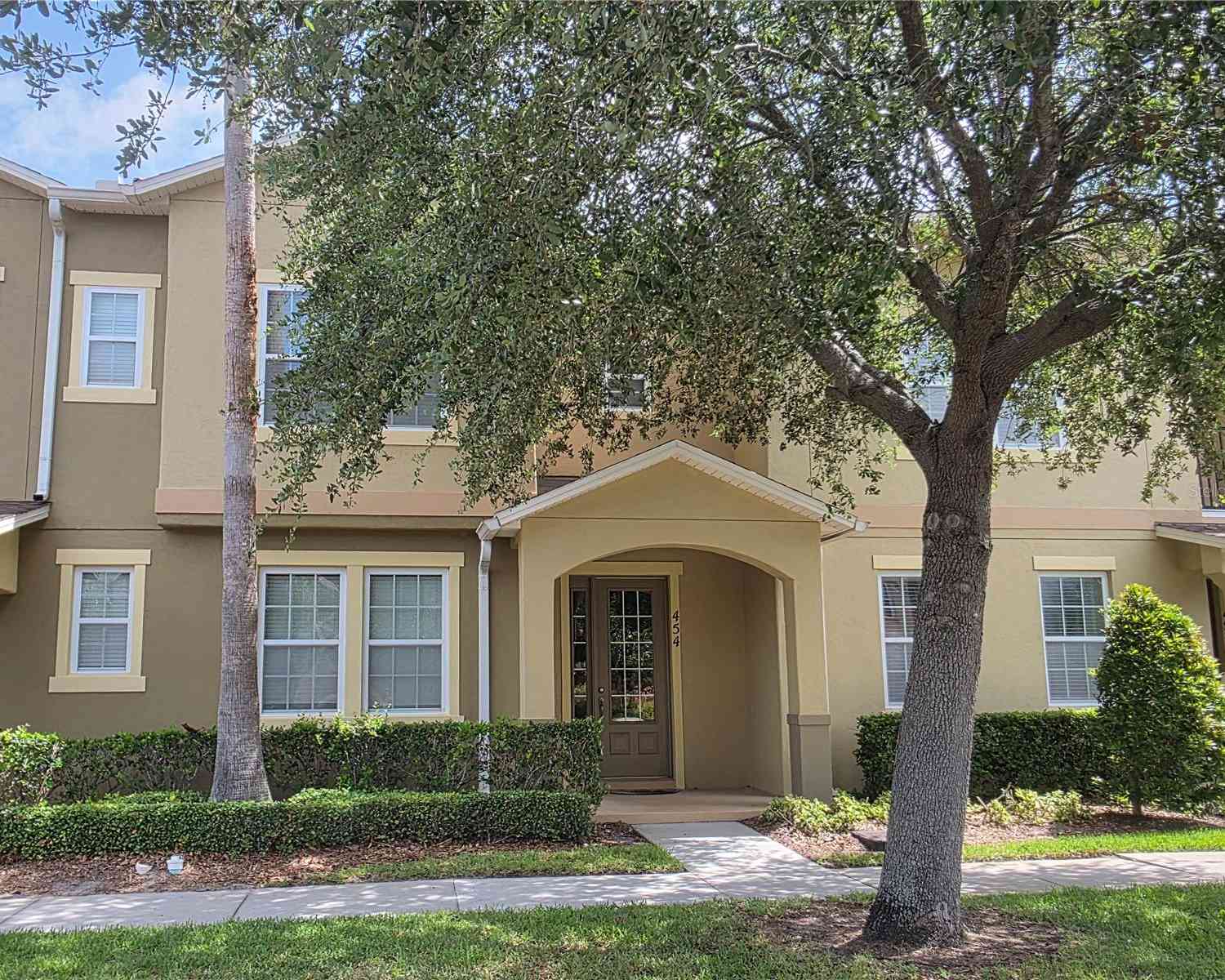Townhouse For Sale - 454 Ellis Square Court<br/> Seminole County, SANFORD, FL 32771