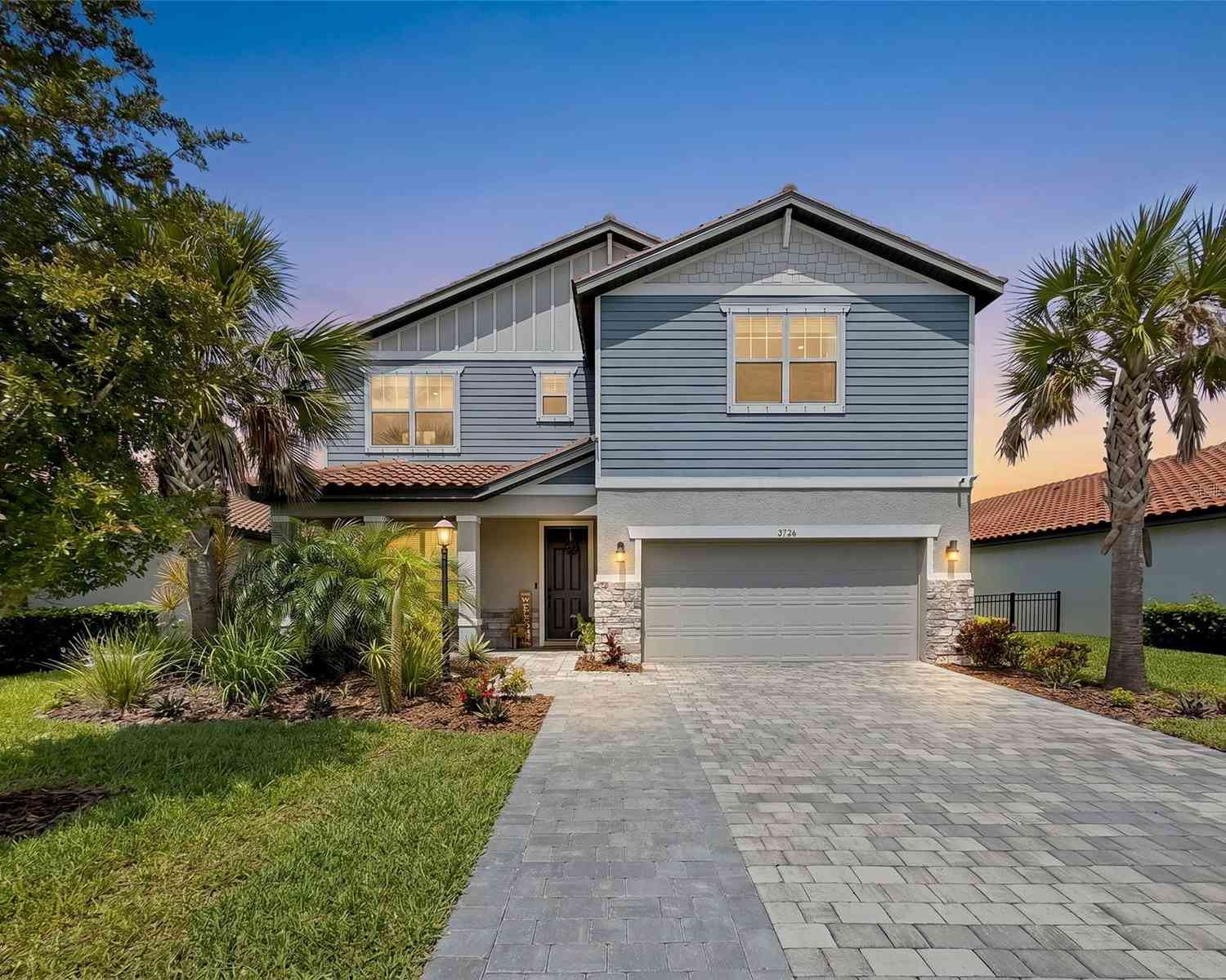 Homes For Sale - 3726 Savanna Palms Court<br/> BRADENTON, FL 34211