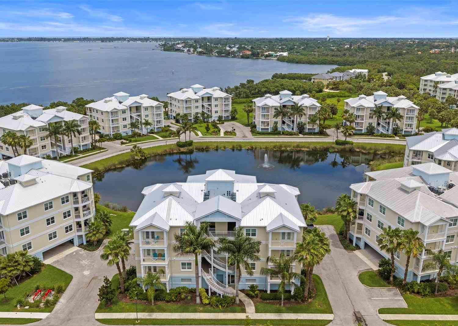 Condo For Sale - 3418 79th Street Circle #202<br/> BRADENTON, FL 34209