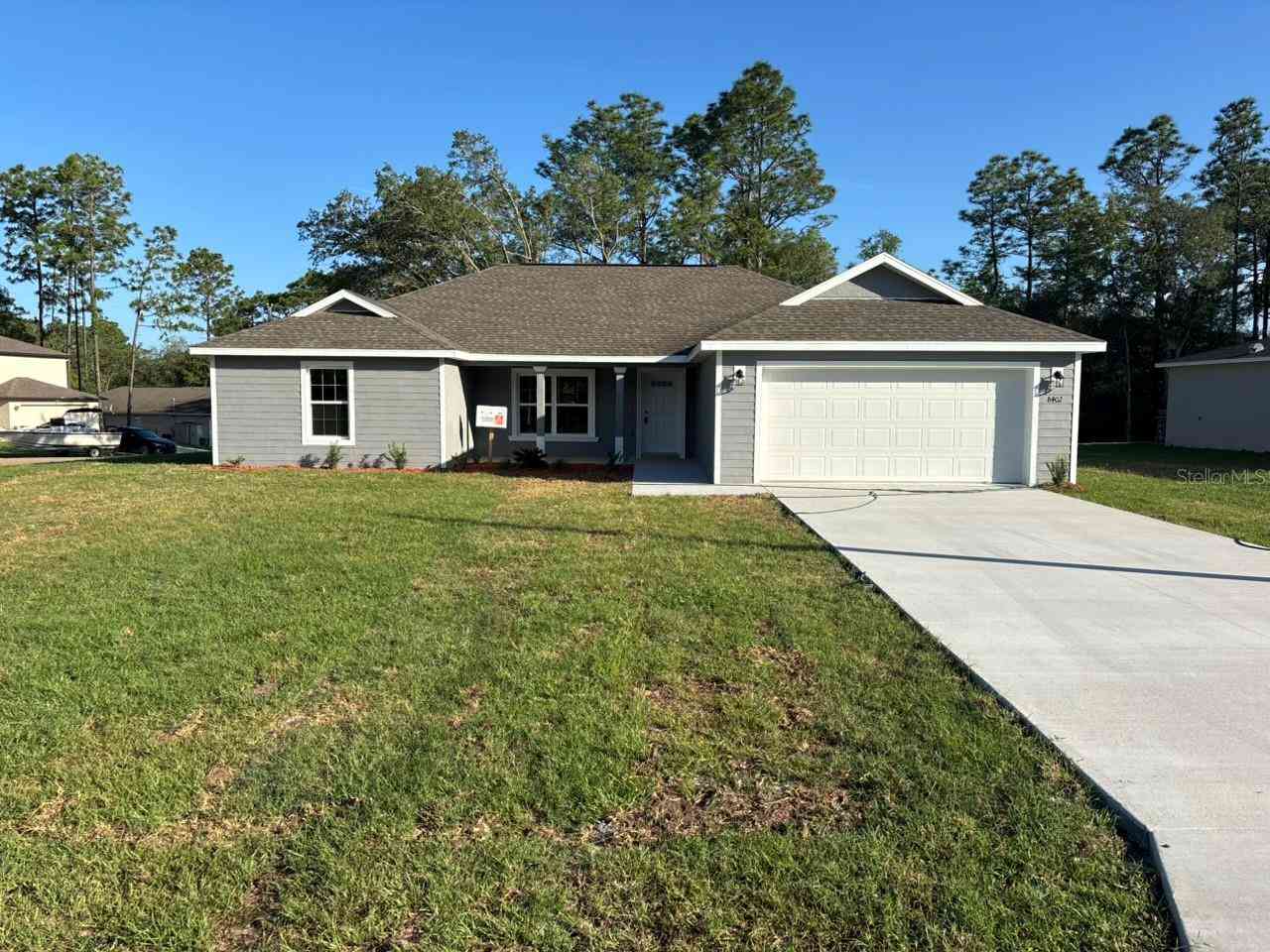 Homes For Sale - 8402 N Bolder Drive<br/> DUNNELLON, FL 34434