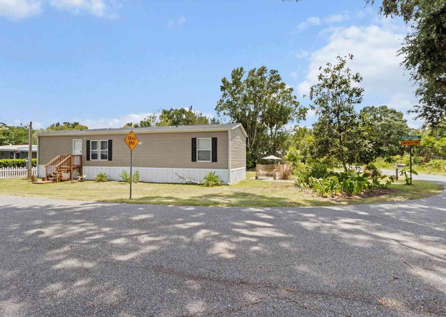 Mobile Home For Sale - 609 S Redbud Terrace<br/> INVERNESS, FL 34450