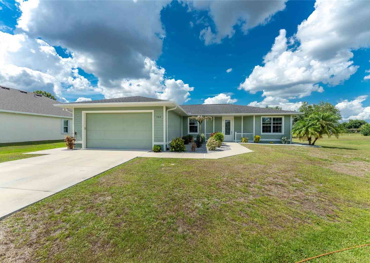 Homes For Sale - 546 Santiguay Street<br/> PUNTA GORDA, FL 33983