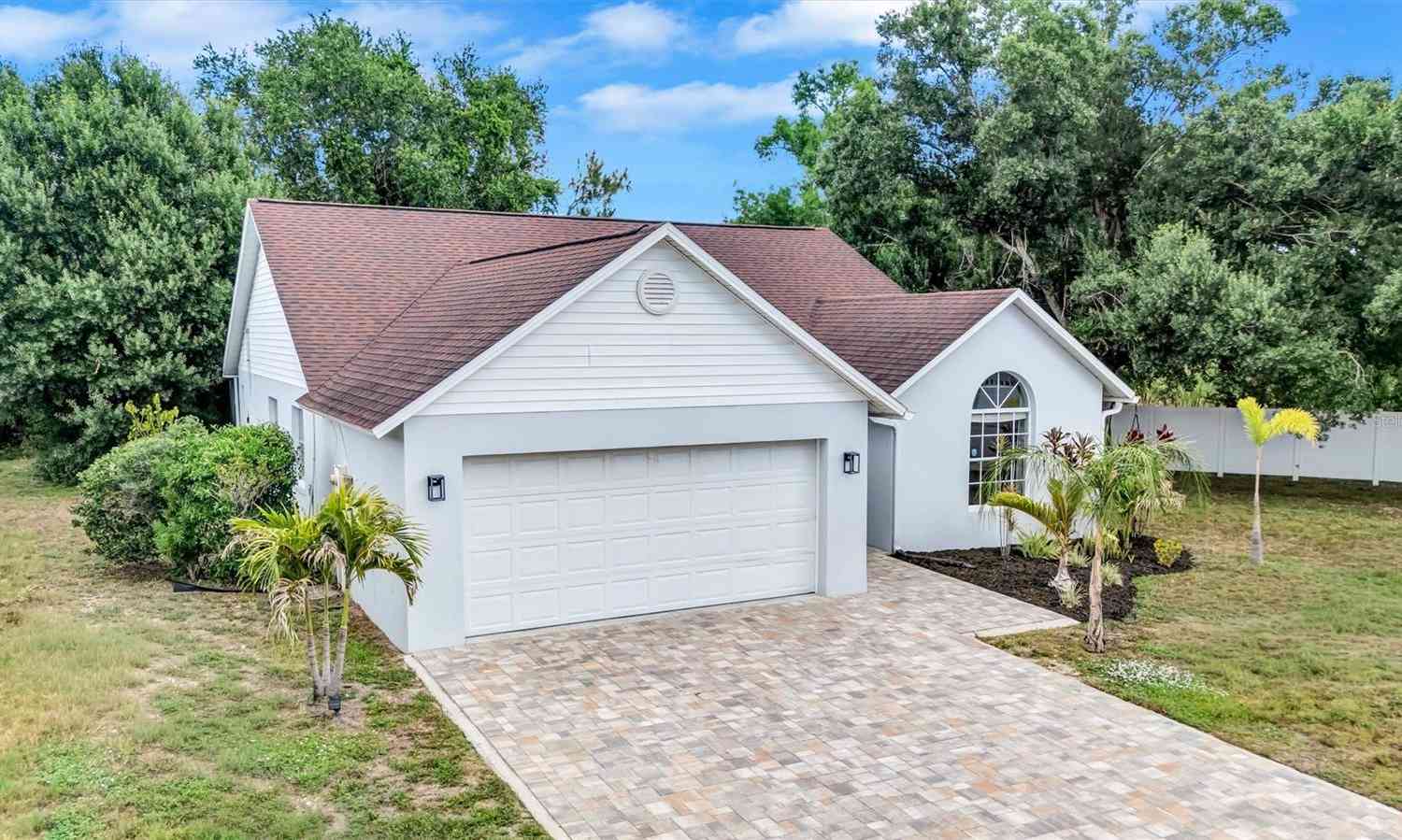 Homes For Sale - 4909 6th Avenue<br/> BRADENTON, FL 34208