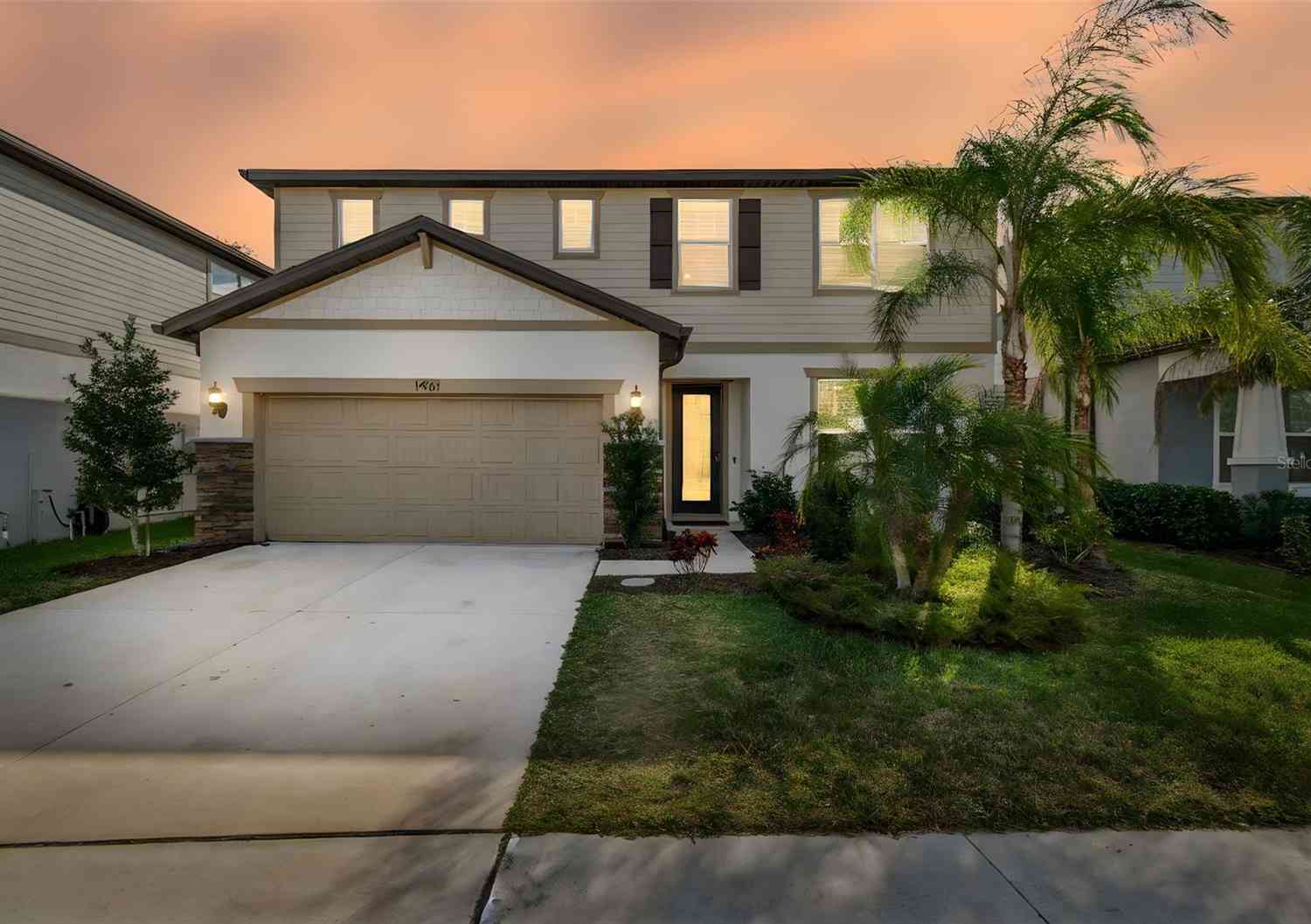 Homes For Sale - 14161 Hammock Crest Way<br/> RIVERVIEW, FL 33569