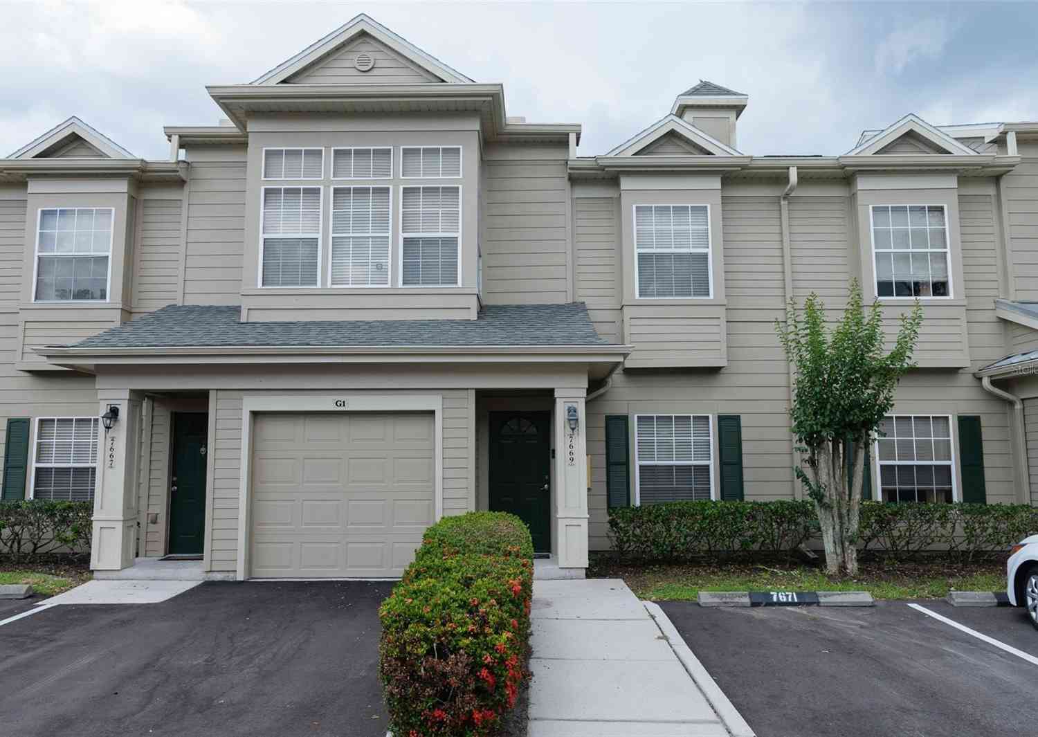 Condo For Sale - 7669 Plantation Circle #7669<br/> BRADENTON, FL 34201