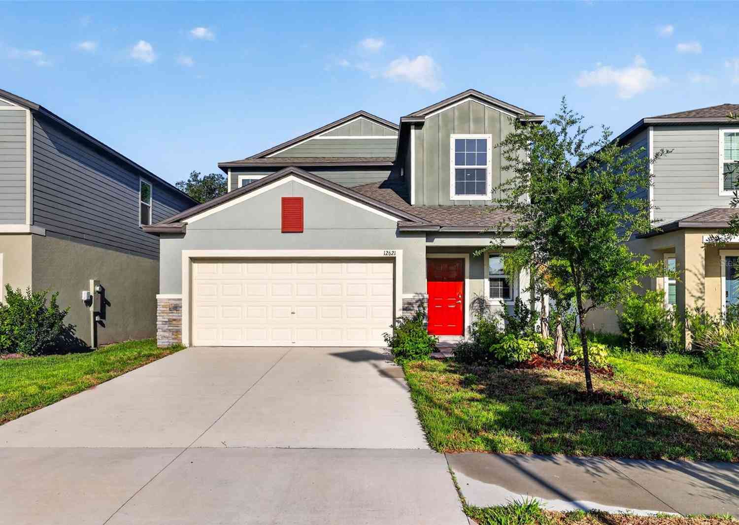 Homes For Sale - 12621 Maple Bonsai Drive<br/> RIVERVIEW, FL 33579