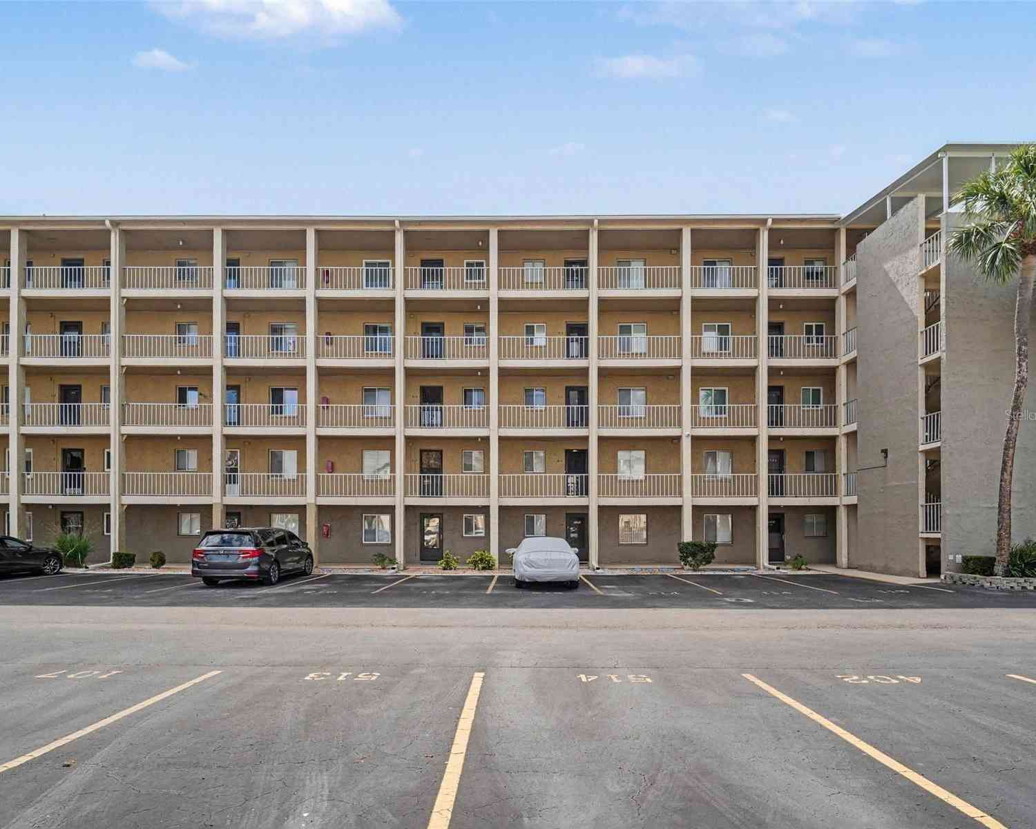 Condo For Sale - 3801 Lake Bayshore Drive #H413<br/> BRADENTON, FL 34205