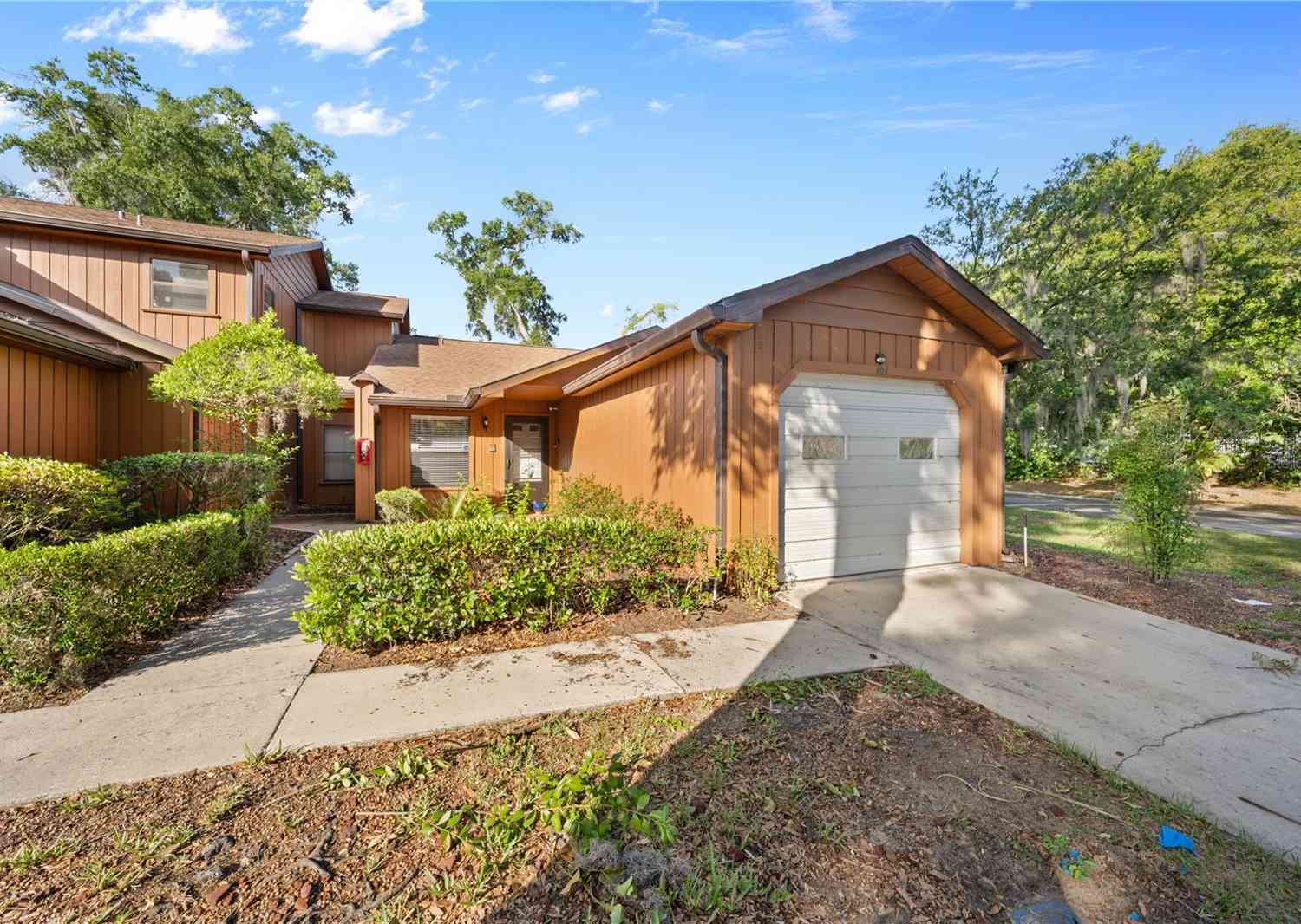 Condo For Sale - 2701 NE 10th Street #101<br/> OCALA, FL 34470