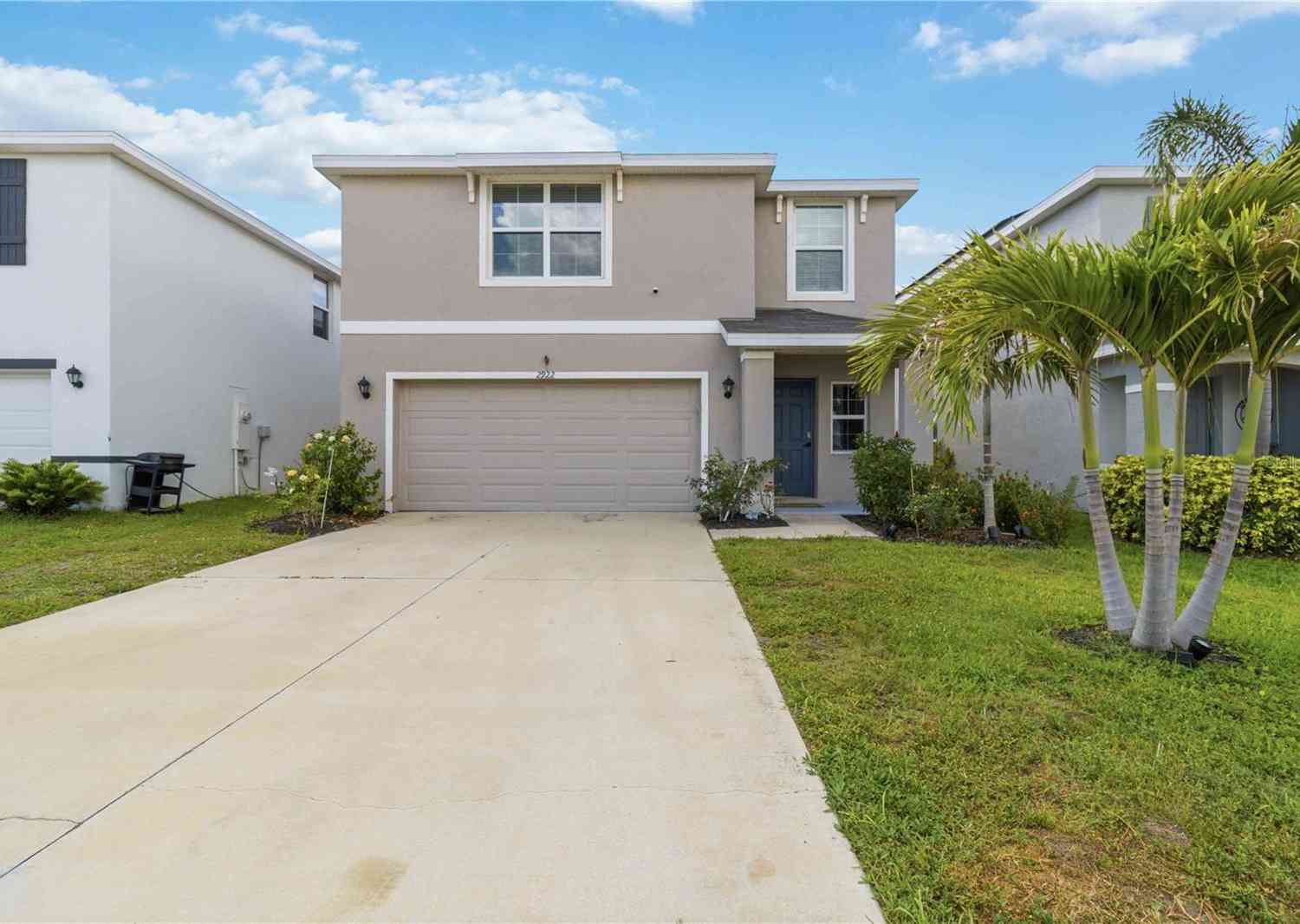 Homes For Sale - 2922 Rock Sound Street<br/> BRADENTON, FL 34208