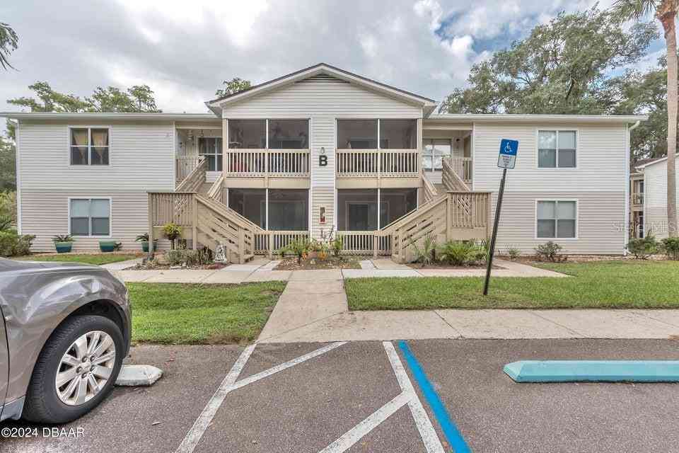 Condo For Sale - 1600 Big Tree Road #B7<br/> SOUTH DAYTONA, FL 32119