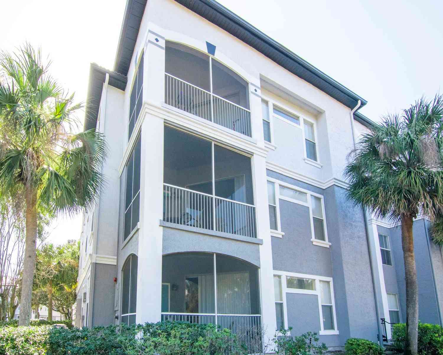 Condo For Sale - 5815 Legacy Crescent Place #202<br/> RIVERVIEW, FL 33578