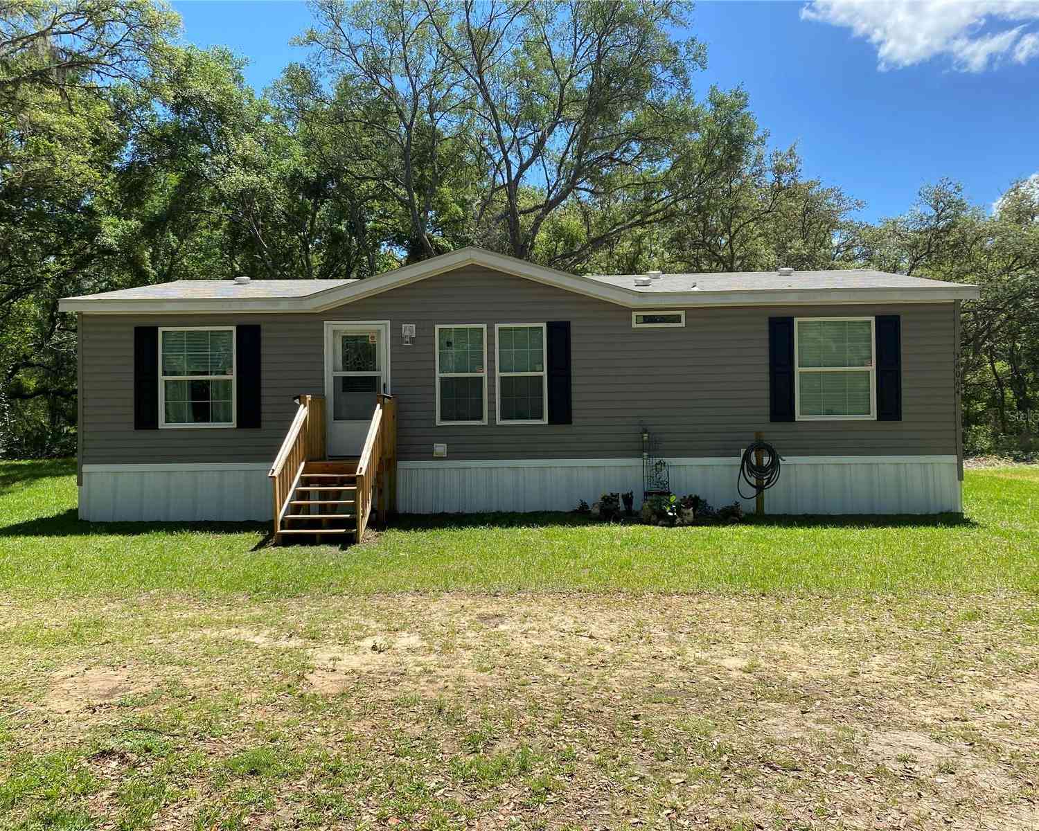 Homes For Sale - 36064 Butternut Drive<br/> WEBSTER, FL 33597