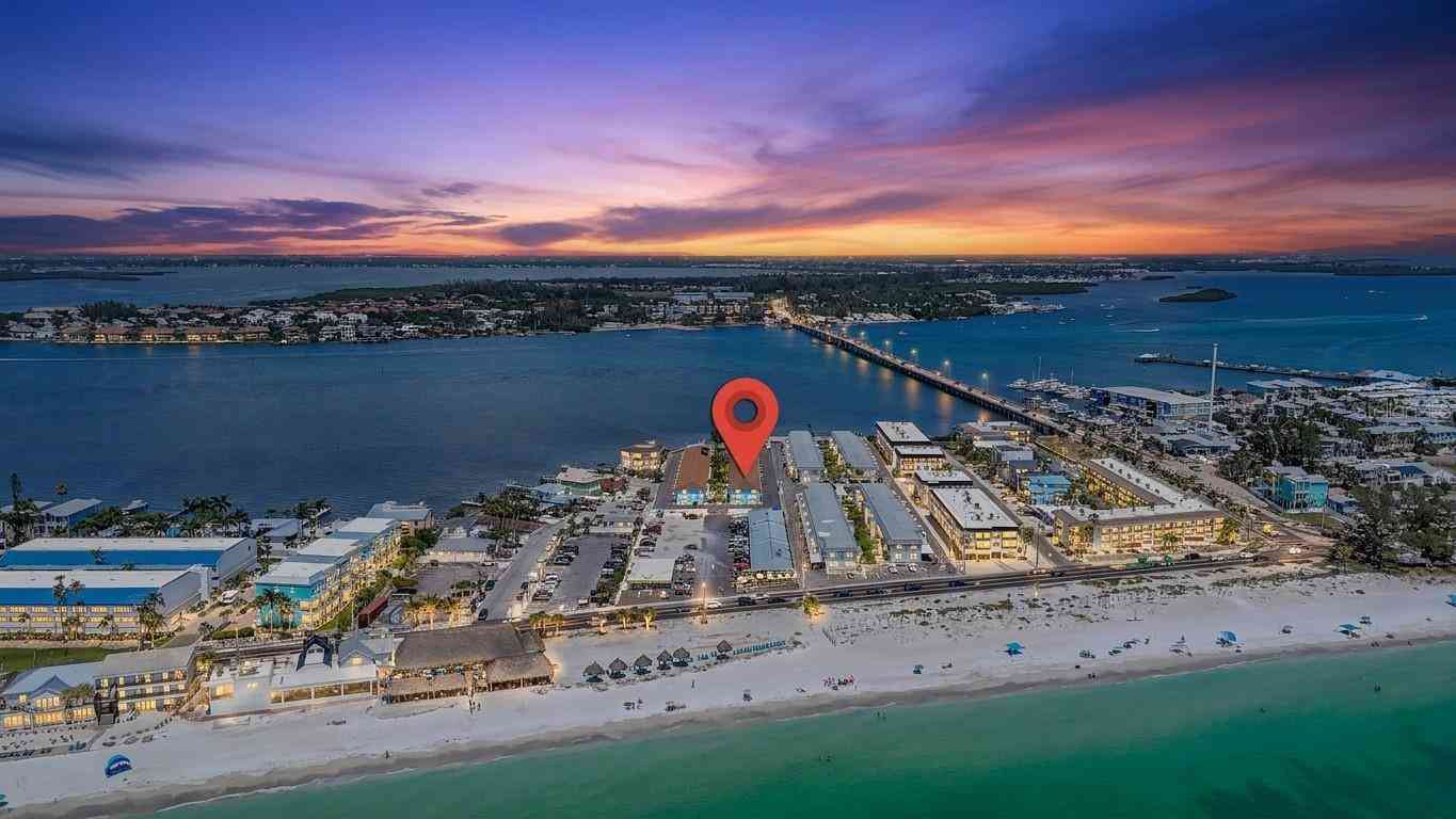 Condo For Sale - 117 7th Street #2<br/> Bradenton Beach, FL 34217
