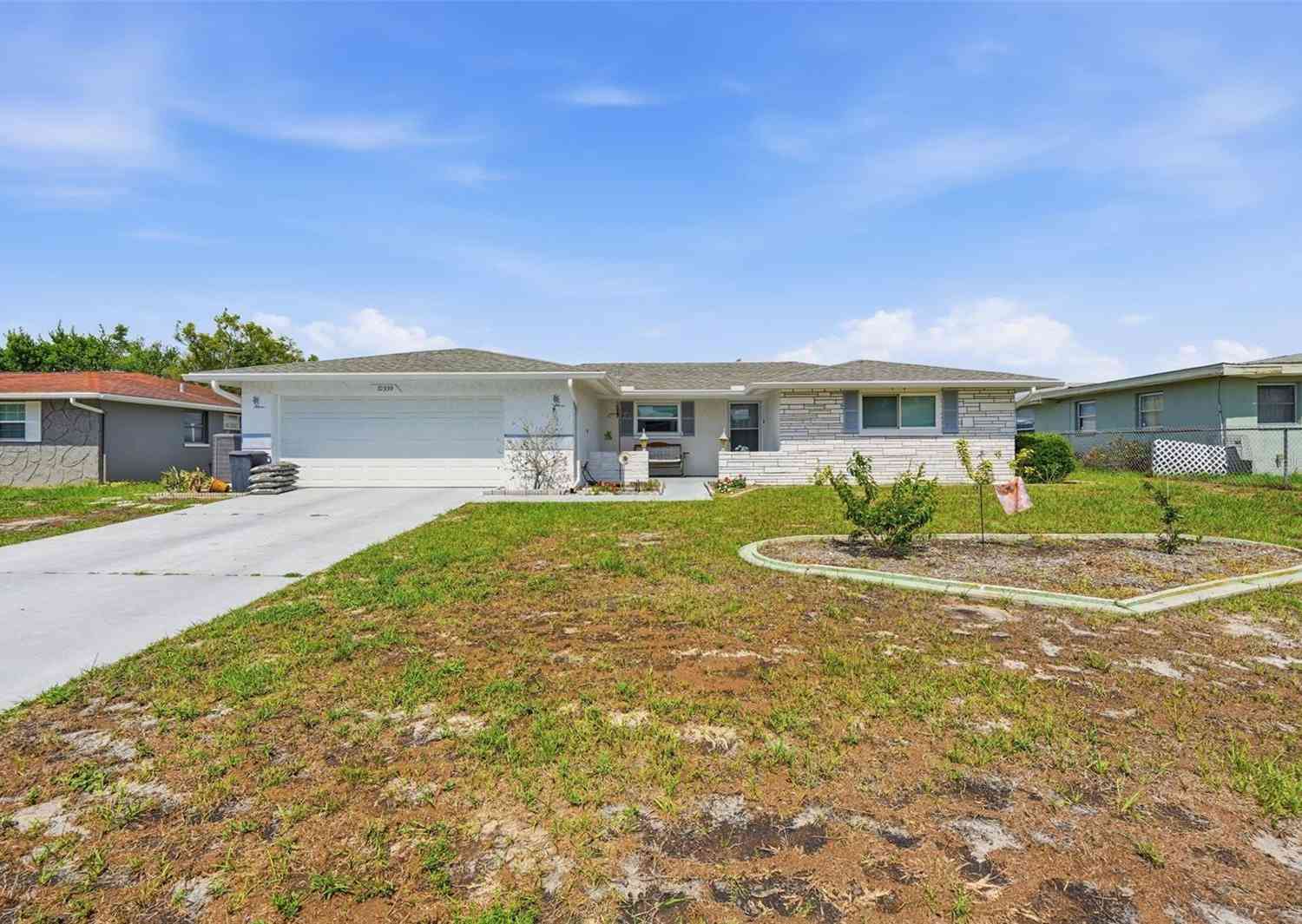 Homes For Sale - 10339 Amadeus Drive<br/> PORT RICHEY, FL 34668
