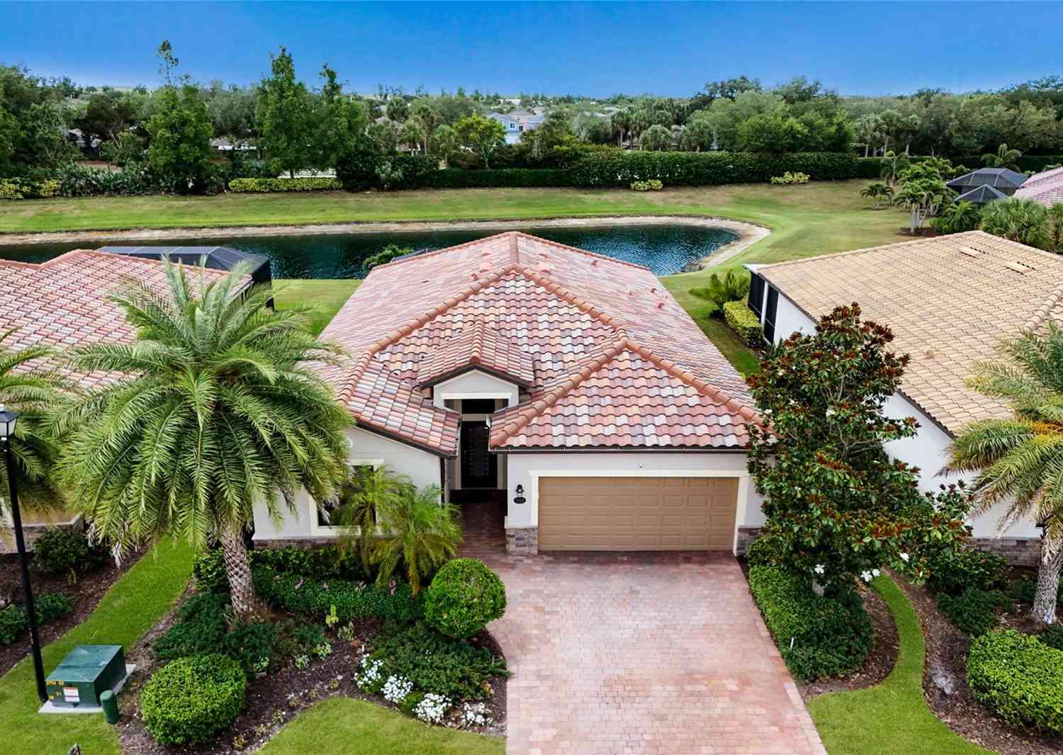 Homes For Sale - 7112 Marsh View Terrace<br/> BRADENTON, FL 34212