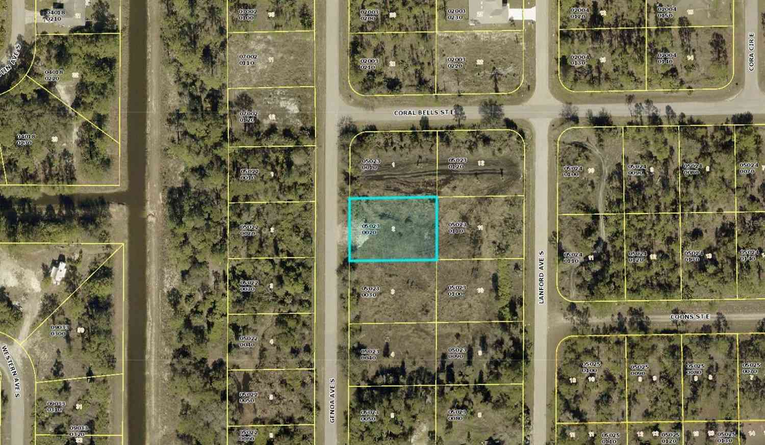 Vacant Land For Sale - Chimney Swift Road<br/> WEEKI WACHEE, FL 34614