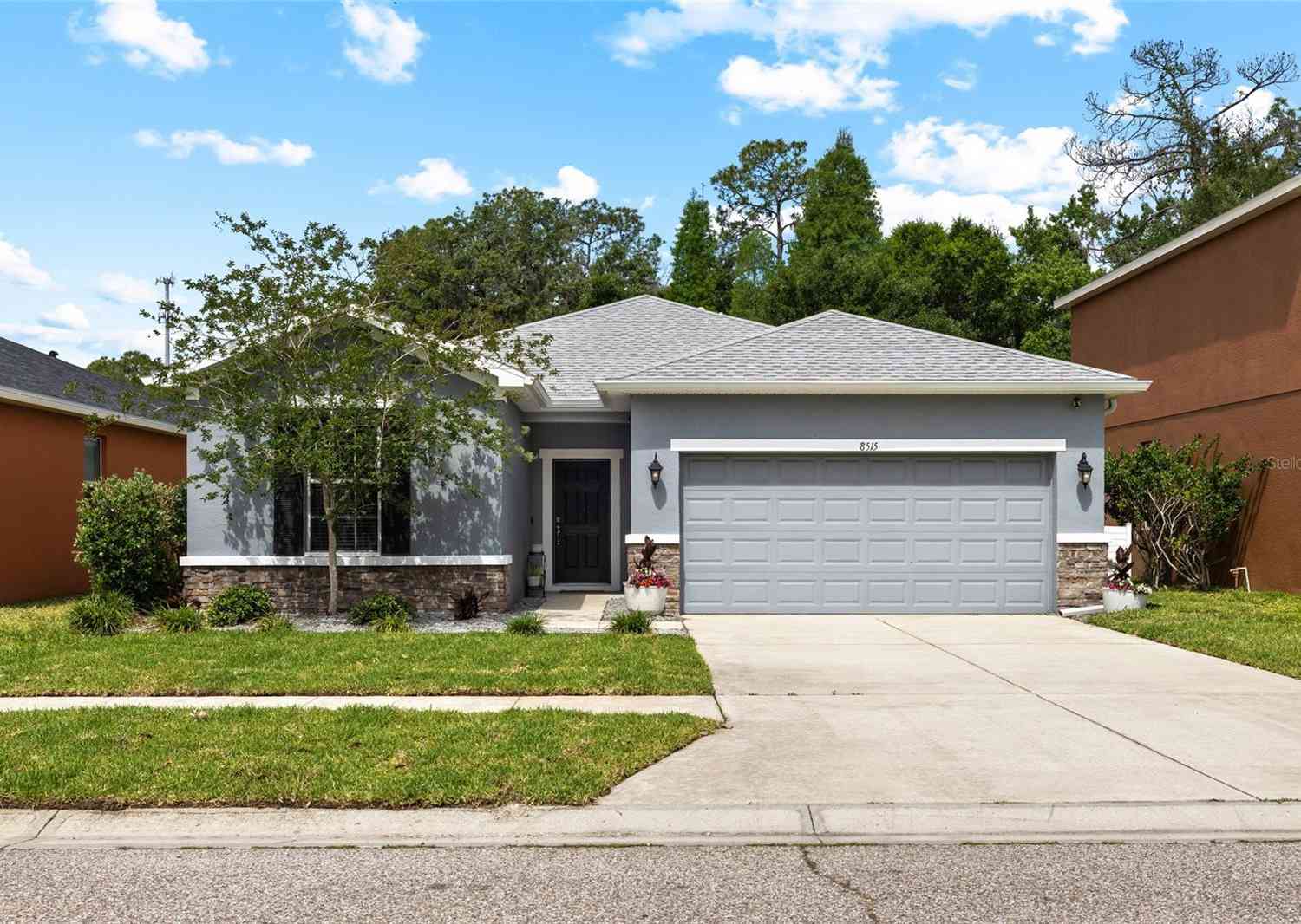Homes For Sale - 8515 Tidal Breeze Drive<br/> RIVERVIEW, FL 33569