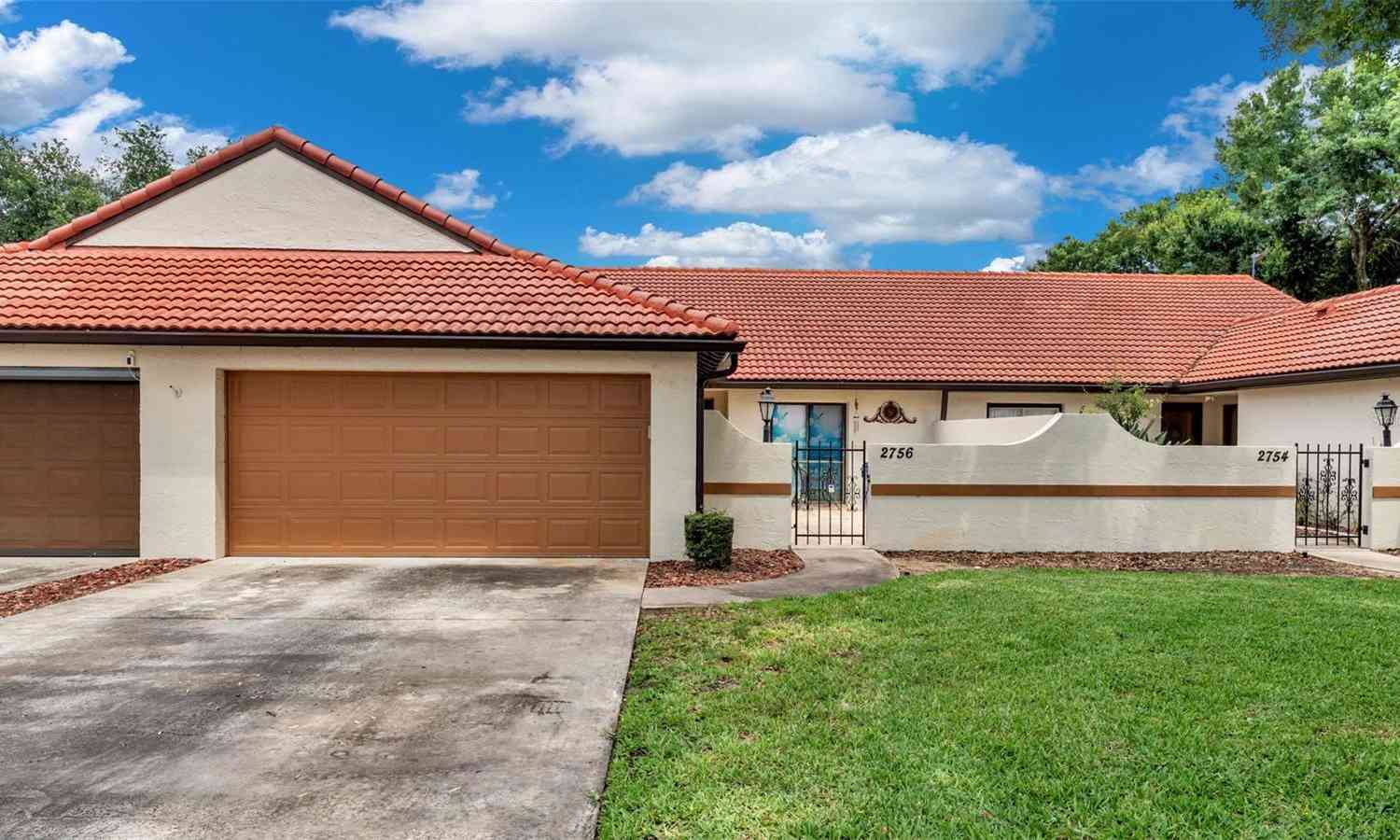 Condo For Sale - 2756 Del Casa Court #18<br/> AVON PARK, FL 33825