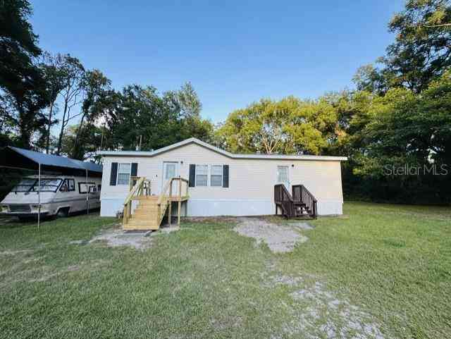 Mobile Home For Sale - 11817 SW 58th Street<br/> WEBSTER, FL 33597