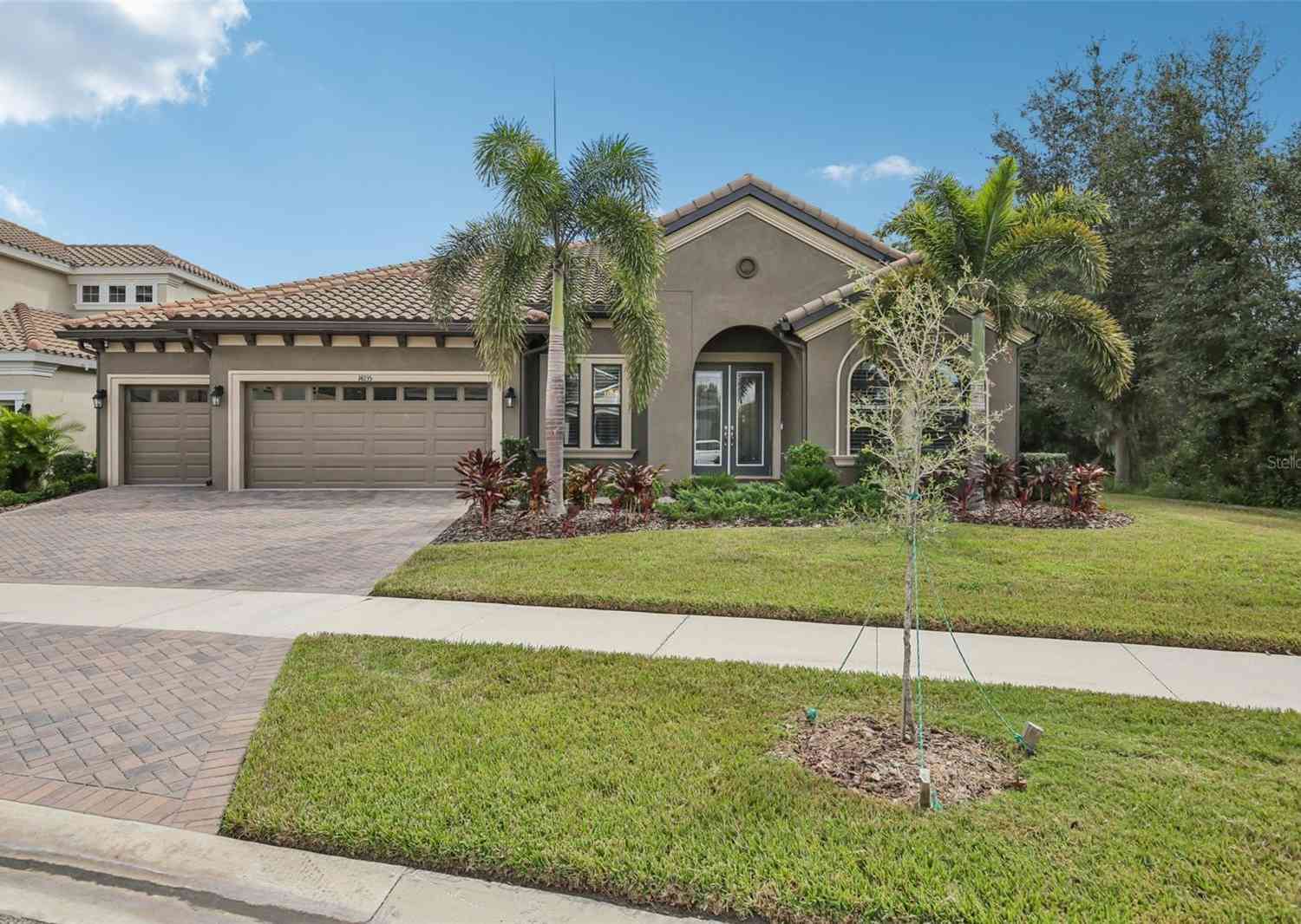Homes For Sale - 14235 Swiss Bridge Drive<br/> RIVERVIEW, FL 33579