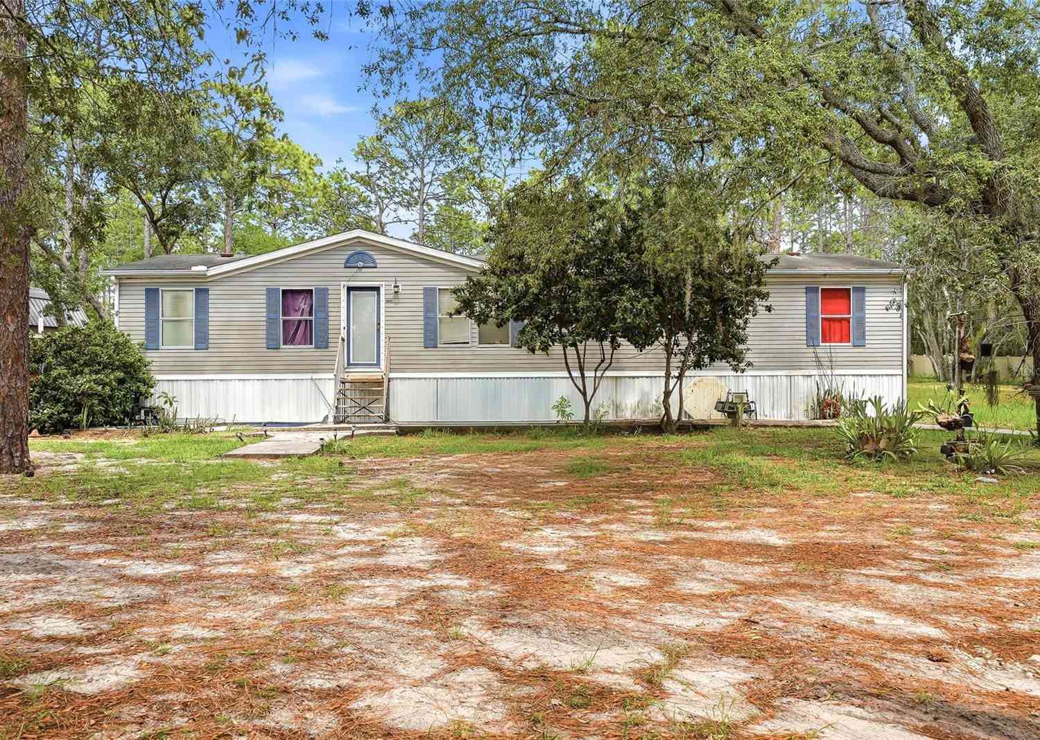 Mobile Home For Sale - 18200 Normandeau Street<br/> SPRING HILL, FL 34610