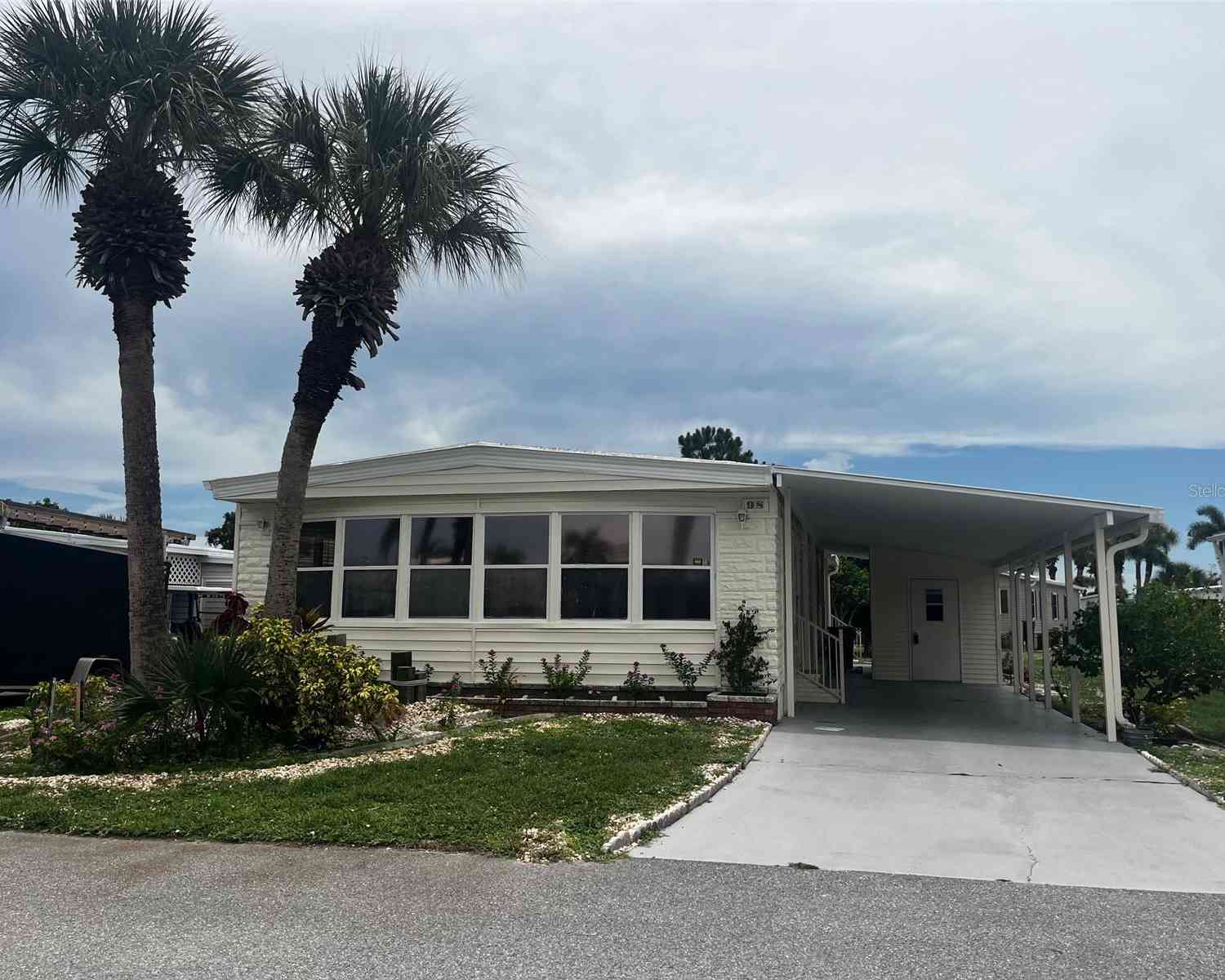 Mobile Home For Sale - 2100 Kings Highway #98<br/> PORT CHARLOTTE, FL 33980