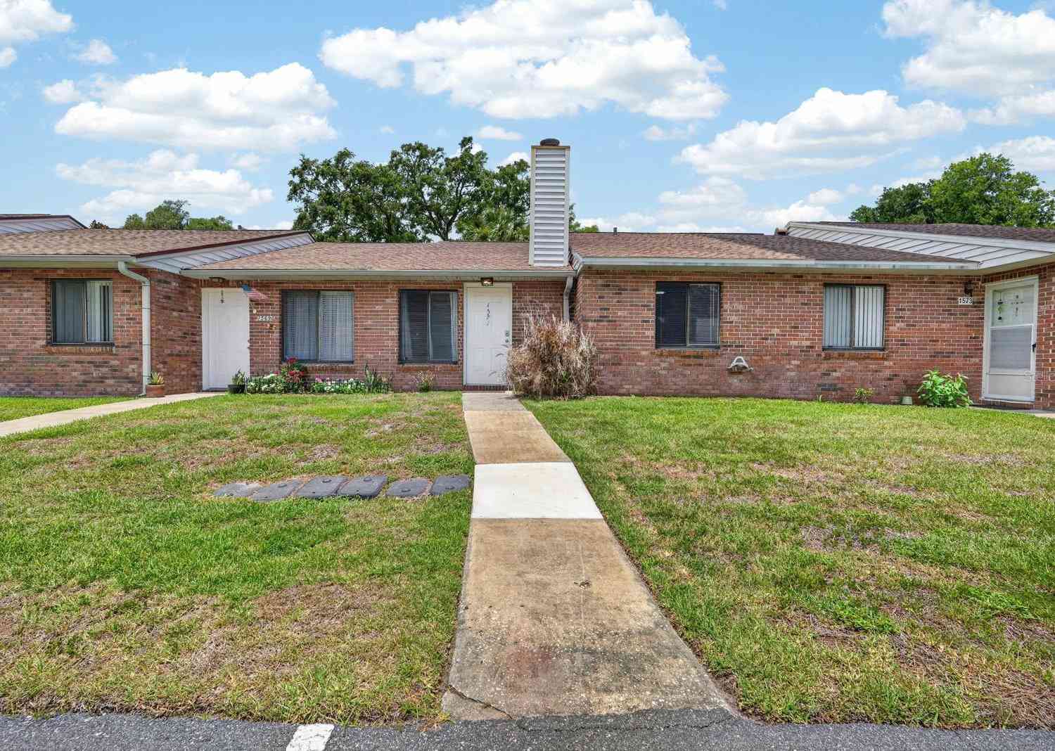 Townhouse For Sale - 1571 Hancock Lane<br/> DAYTONA BEACH, FL 32117