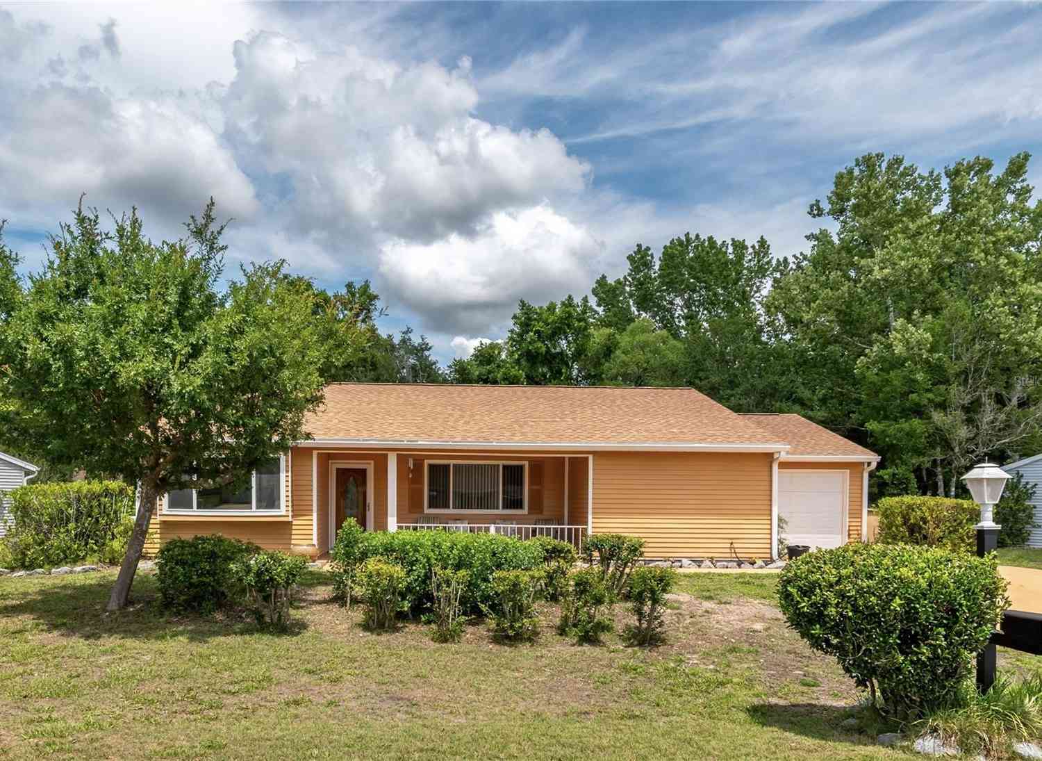 Homes For Sale - 10886 SW 90th Terrace<br/> OCALA, FL 34481