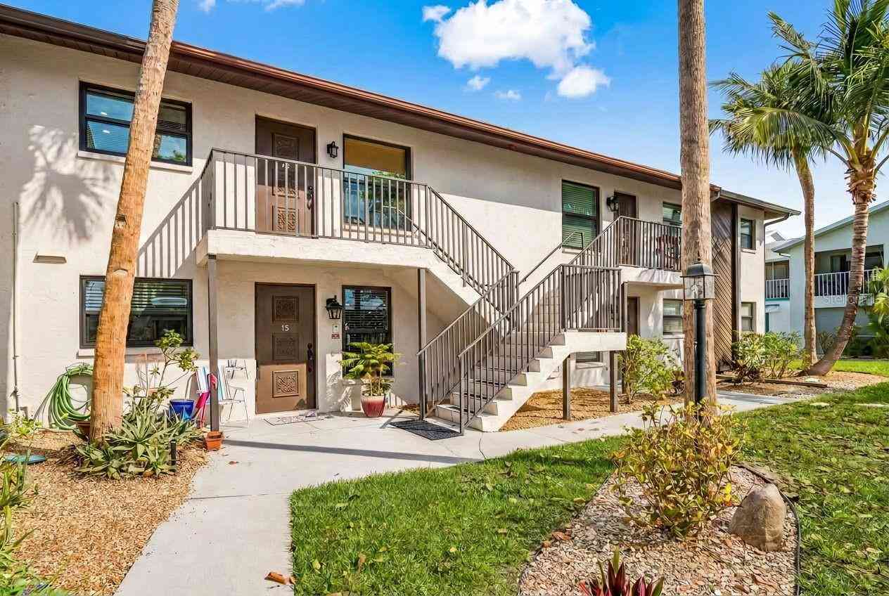 Condo For Sale - 3935 Country Club Boulevard #22<br/> Lee County, CAPE CORAL, FL 33904