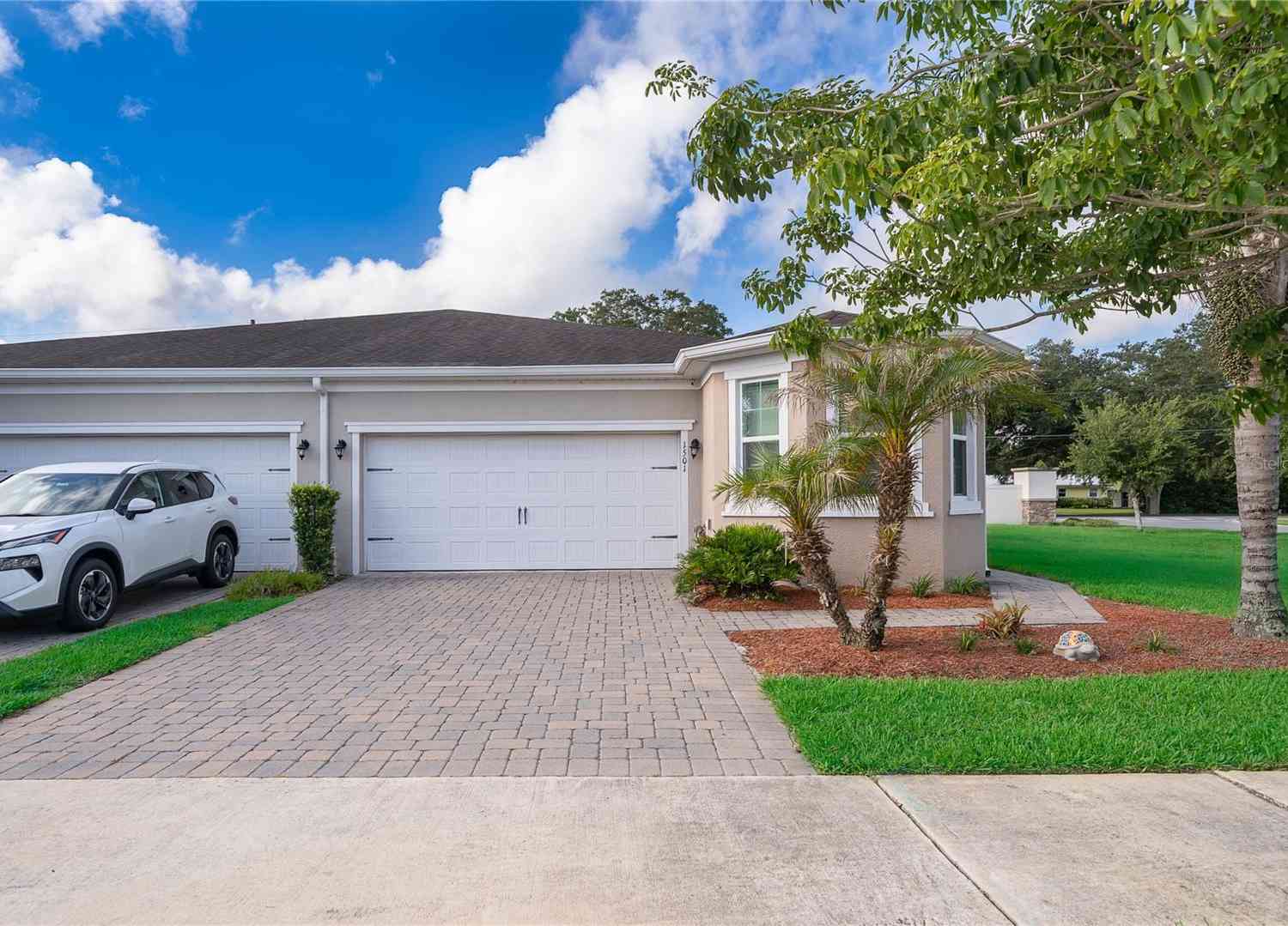 Villa For Sale - 1501 Mossycup Drive<br/> Osceola County, Saint Cloud, FL 34771