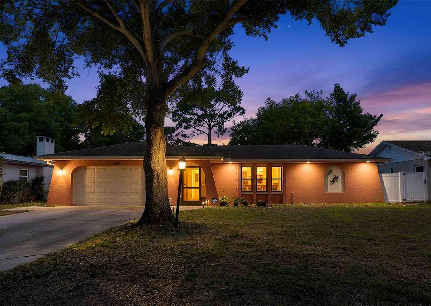 Homes For Sale - 1007 22nd Avenue<br/> PALMETTO, FL 34221