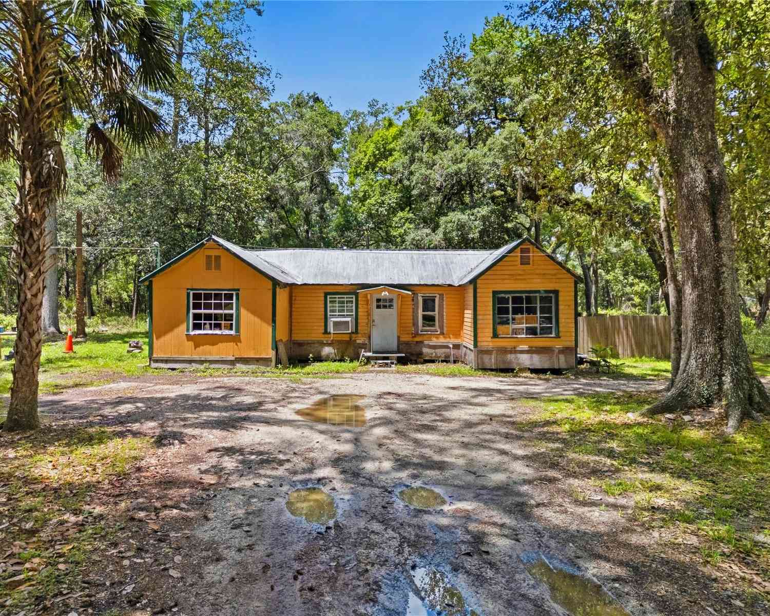 Homes For Sale - 19199 Fort Dade Avenue<br/> Hernando County, BROOKSVILLE, FL 34601