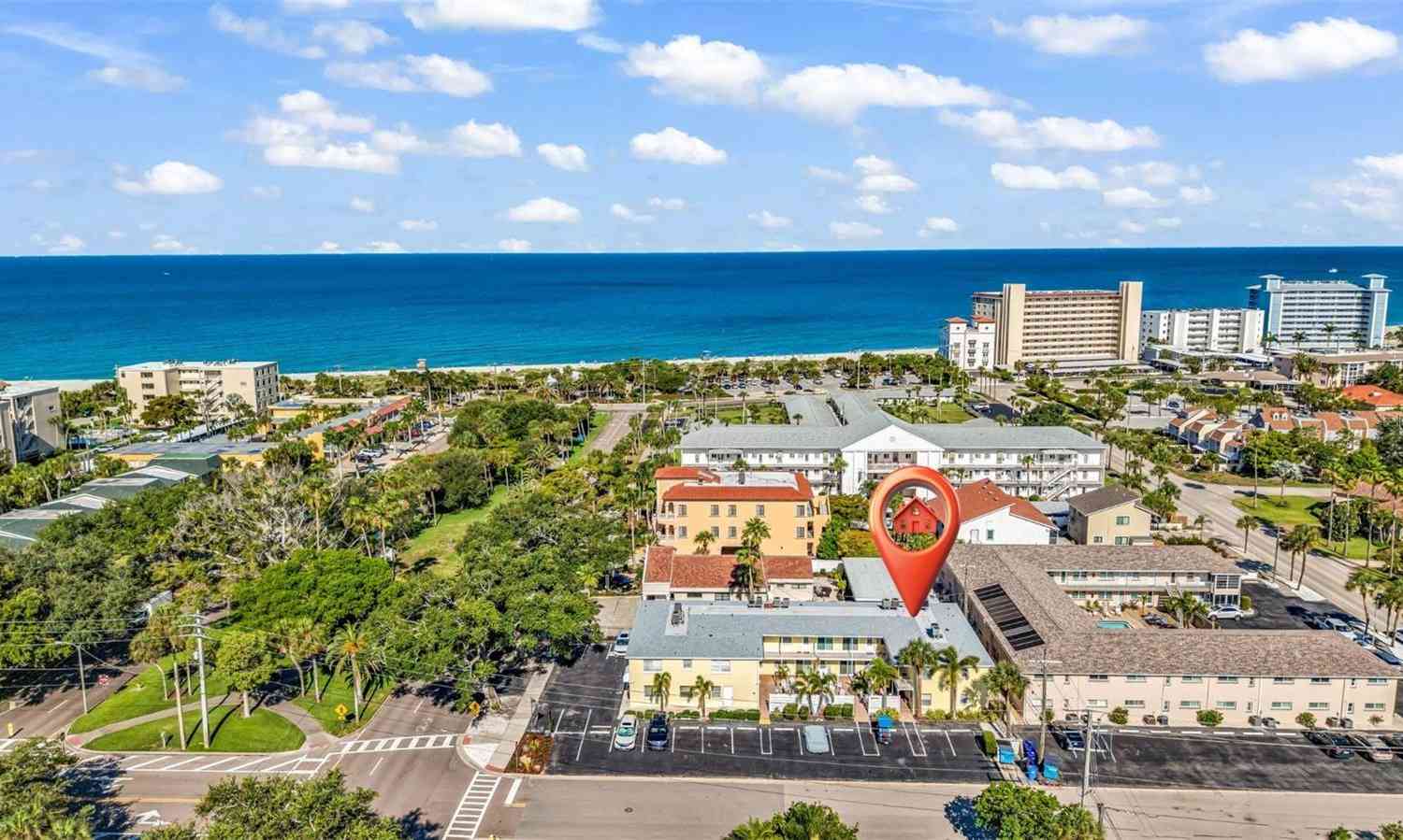 Condo For Sale - 700 W Venice Avenue #206<br/> VENICE, FL 34285