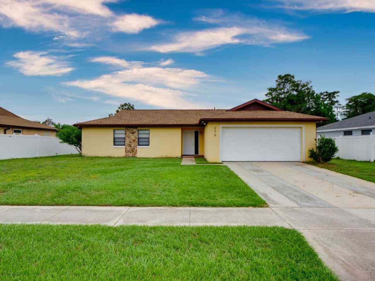 Homes For Sale - 378 Buttonwood Drive<br/> Osceola County, KISSIMMEE, FL 34743