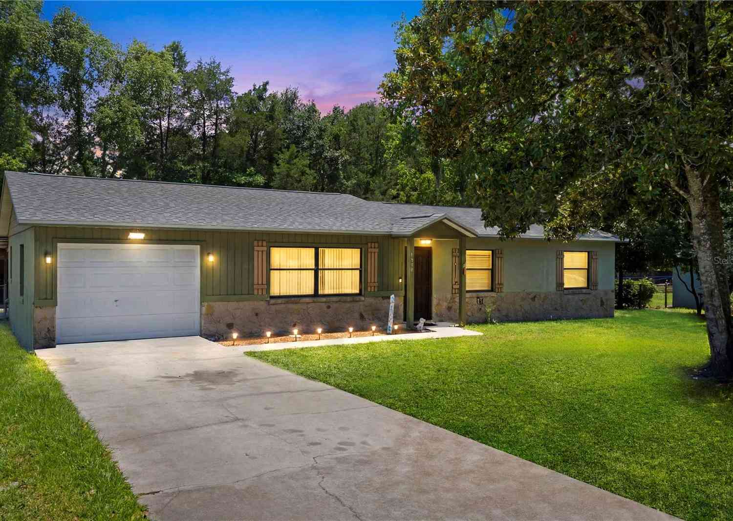 Homes For Sale - 1890 NE 80th Street<br/> OCALA, FL 34479
