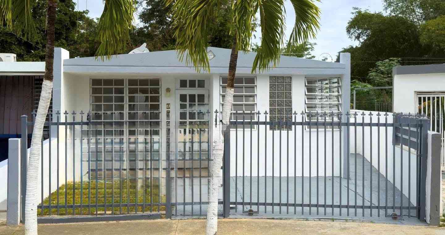 Homes For Sale - 2 Villa Del Rio<br/> GUAYANILLA, PR 00656