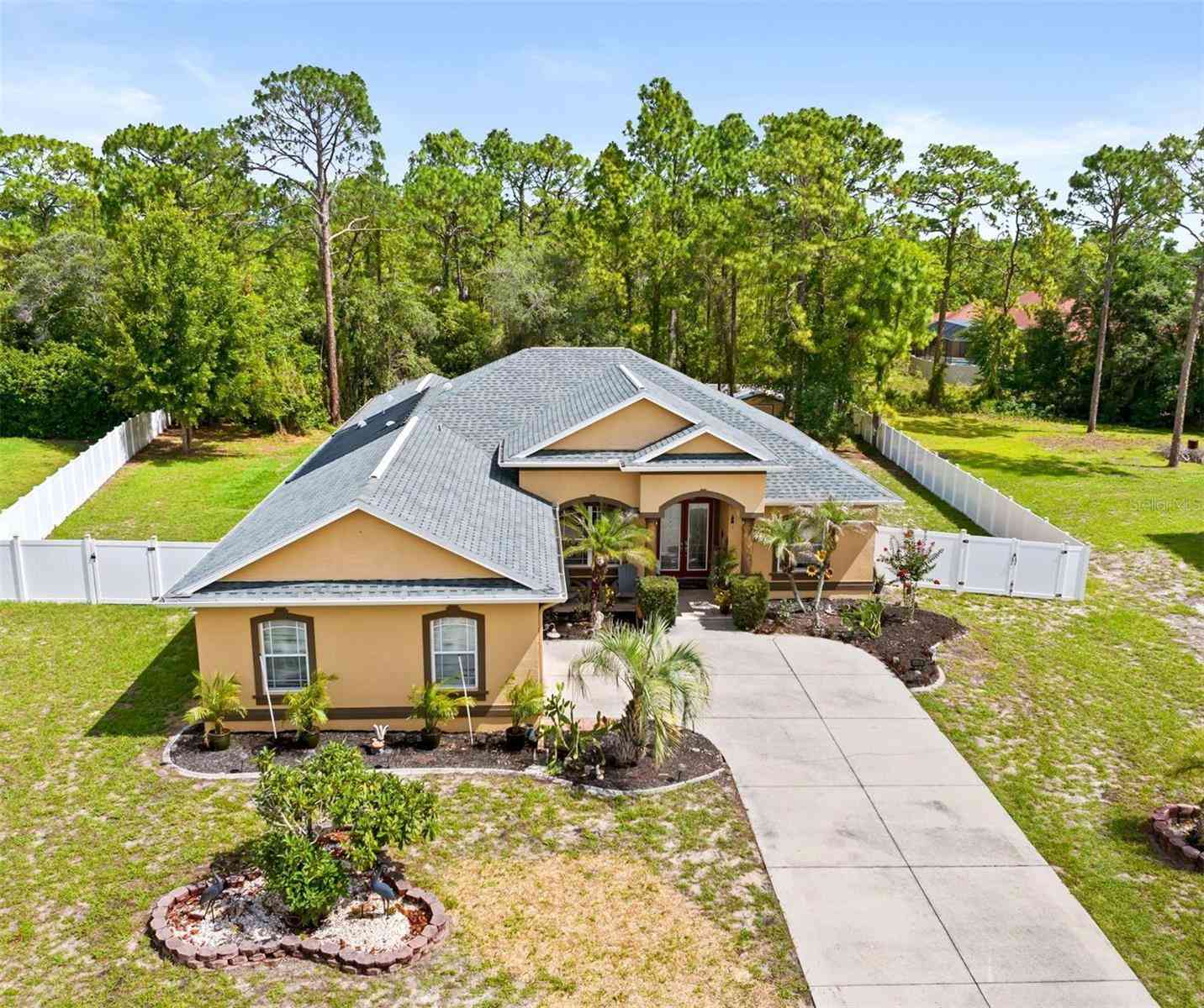 Homes For Sale - 14494 Copeland Way<br/> Hernando County, BROOKSVILLE, FL 34604