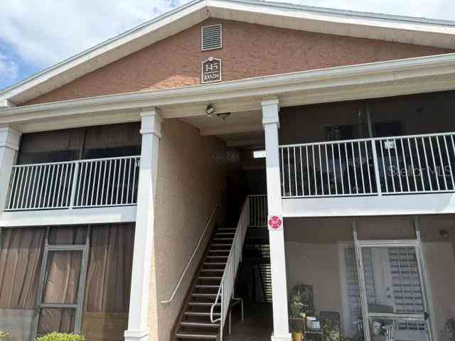 Condo For Sale - 145 N Pearl Lake Causeway #210<br/> Seminole County, ALTAMONTE SPRINGS, FL 32714
