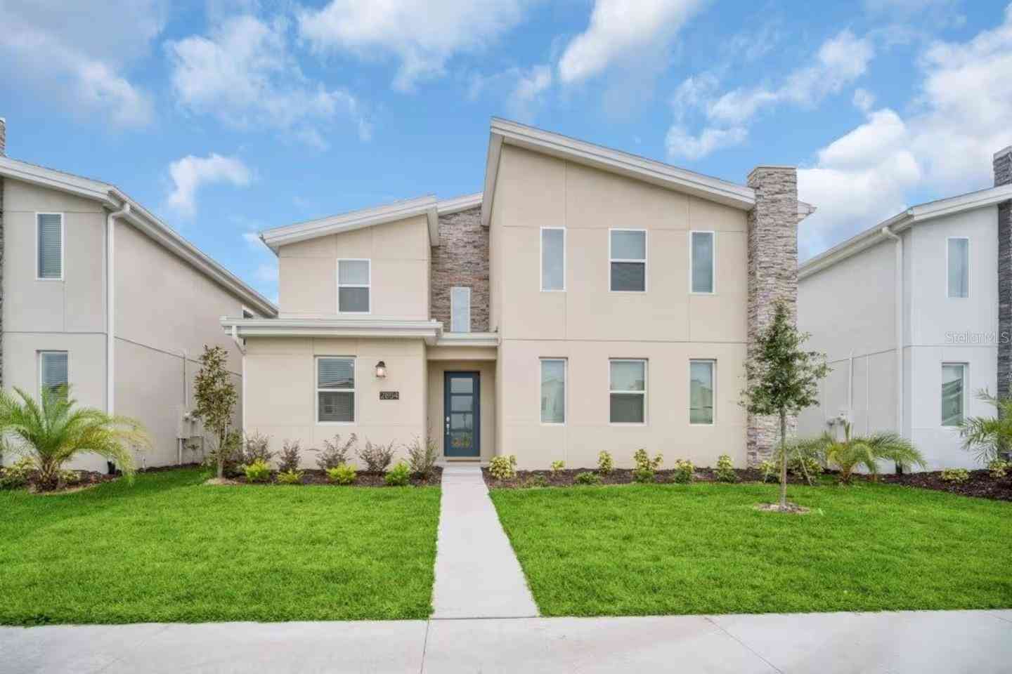 Homes For Sale - 2854 Bookmark Drive<br/> KISSIMMEE, FL 34746