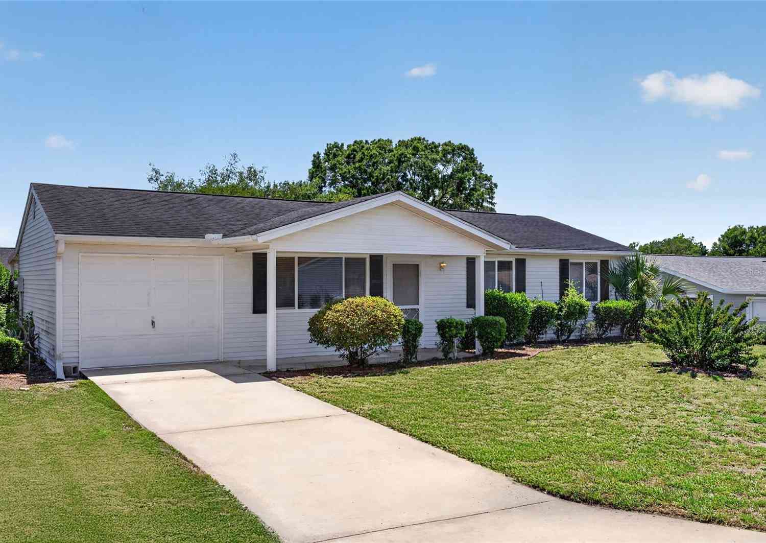Homes For Sale - 8720 SW 108th Lane<br/> OCALA, FL 34481
