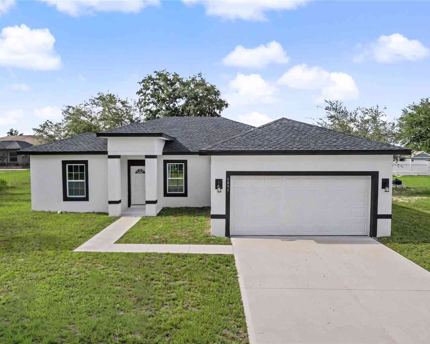 Homes For Sale - 6895 SW 130th Lane Road<br/> OCALA, FL 34473